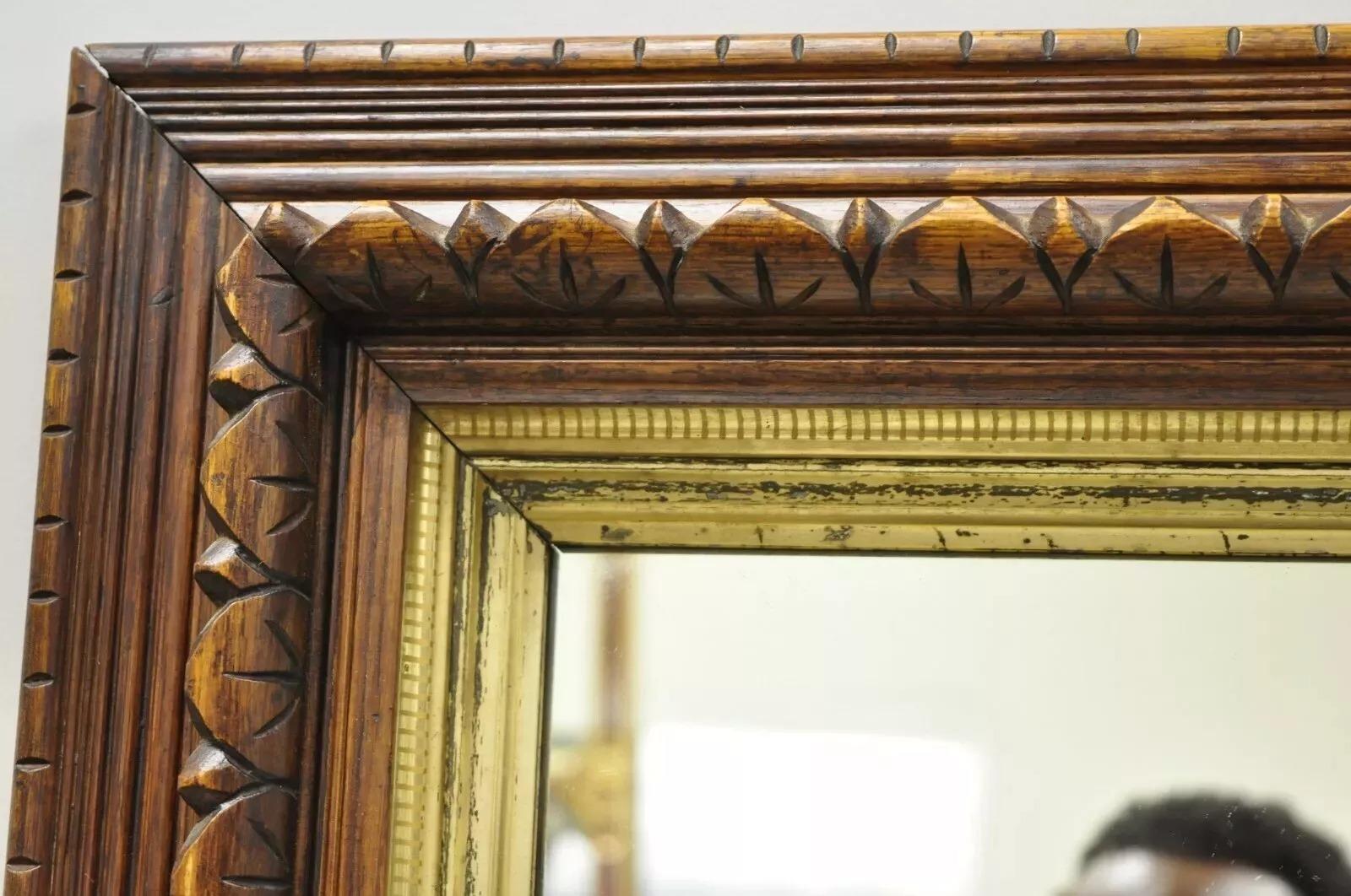 Victorien Miroir mural victorien américain du 19e siècle en bois de chêne sculpté à la main et doré à l'or en vente