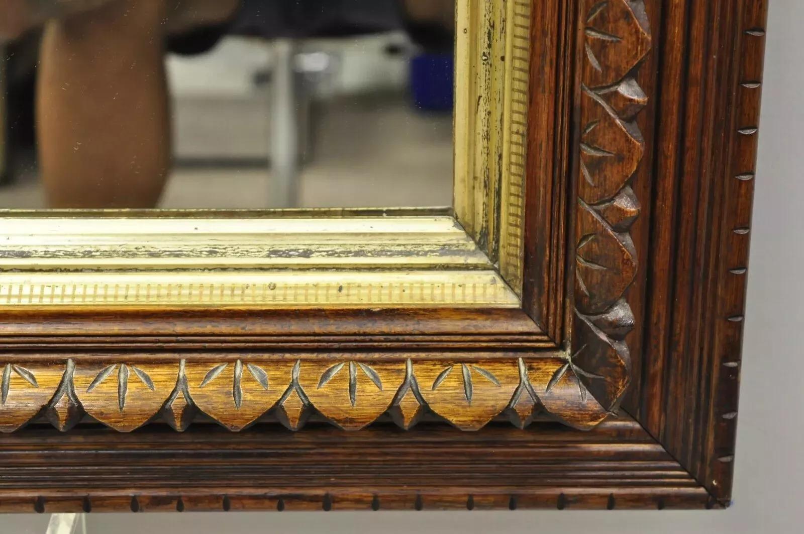 Miroir mural victorien américain du 19e siècle en bois de chêne sculpté à la main et doré à l'or en vente 1
