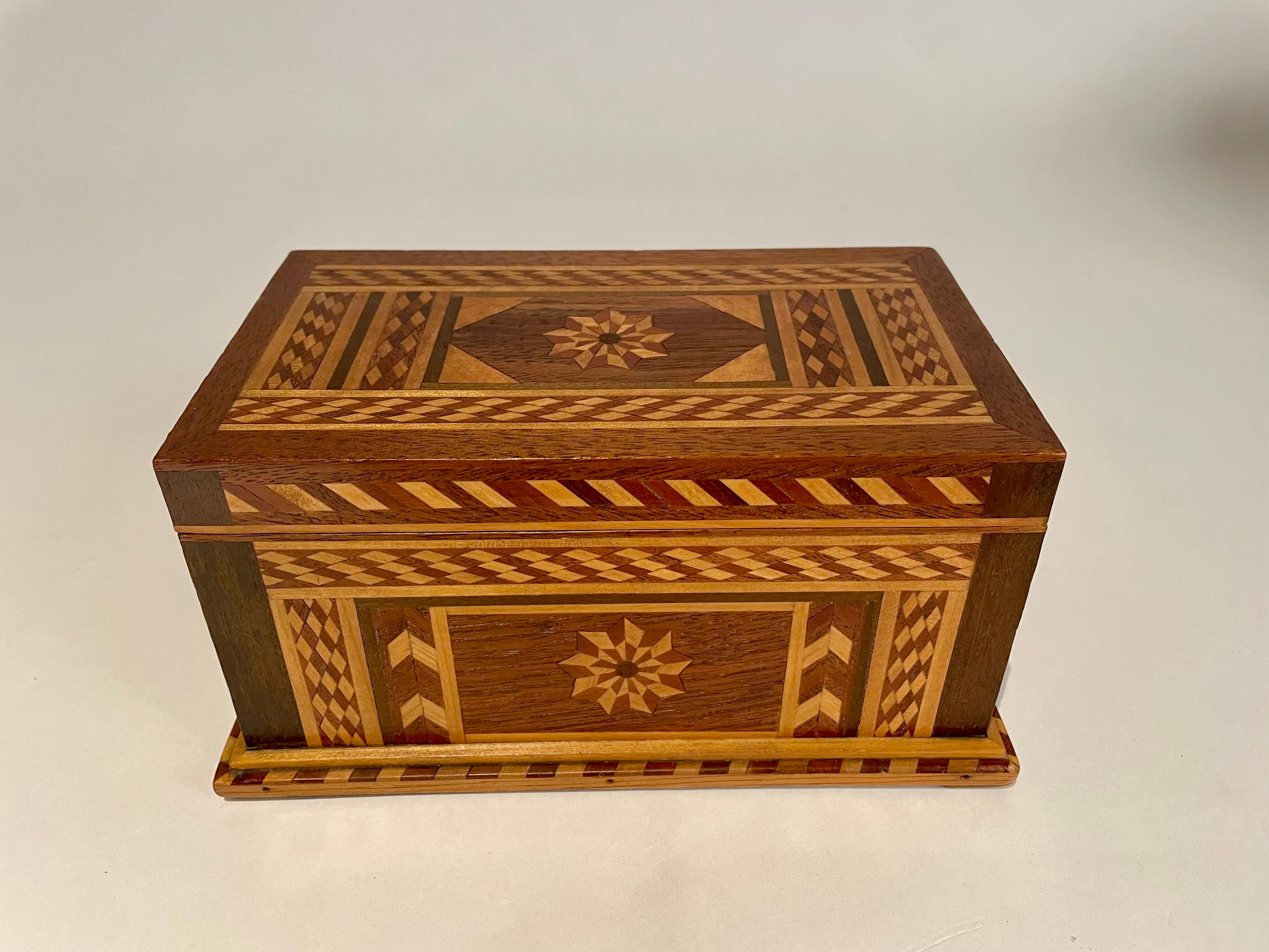 Hand-Crafted 19th C American Walnut Box With Geometric And Starburst Fruitwood Inlay