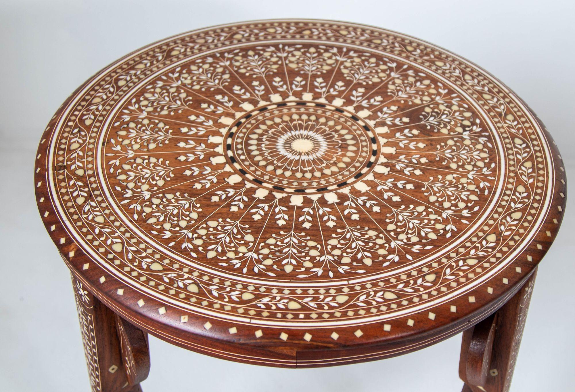Hand-Crafted 19th c. Anglo Indian Mughal Teak Bone Inlaid Round Side Table For Sale