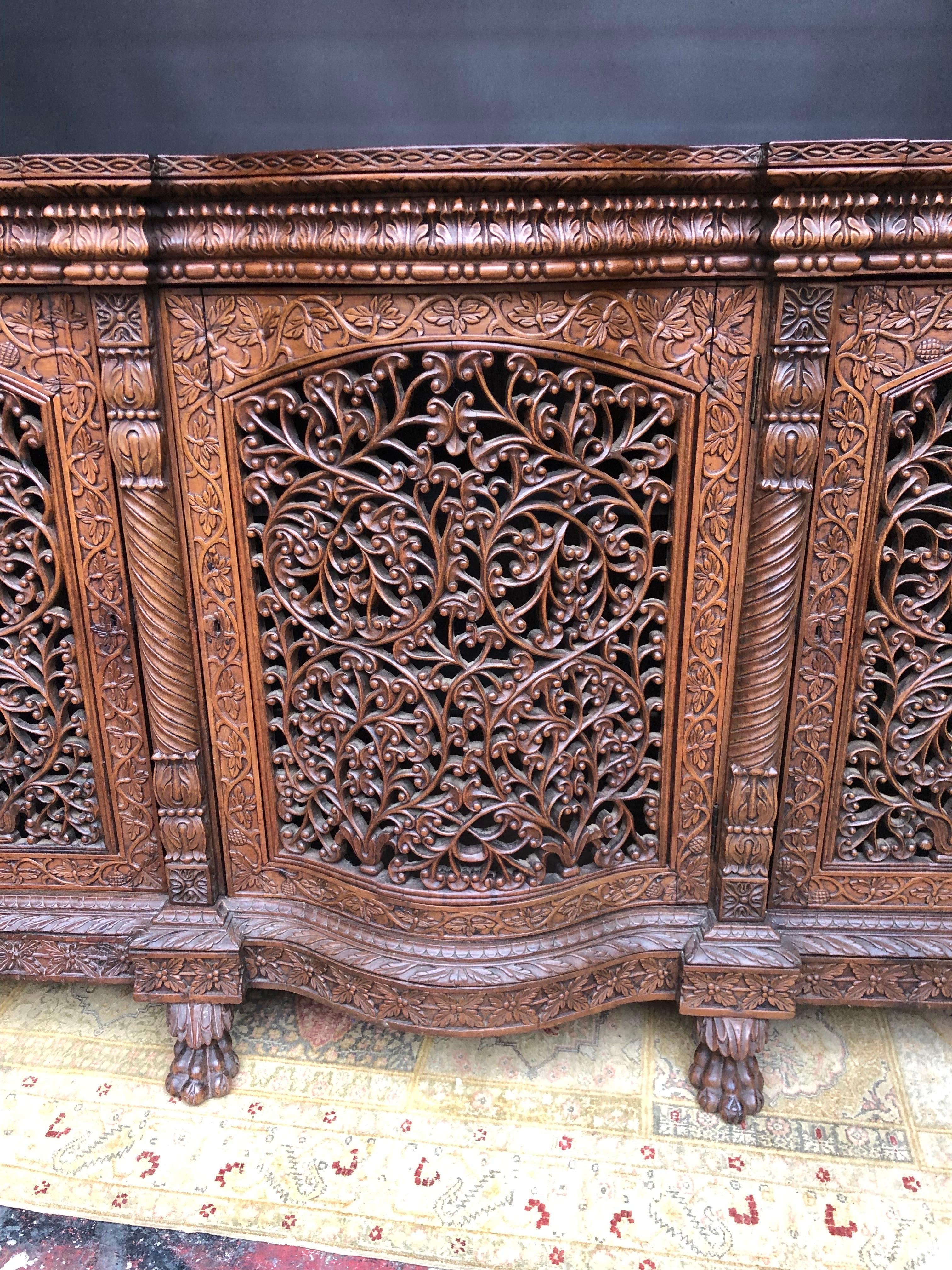 19th C. Anglo Indian Regency Carved Mahogany & Padouk Sideboard / Credenza For Sale 1
