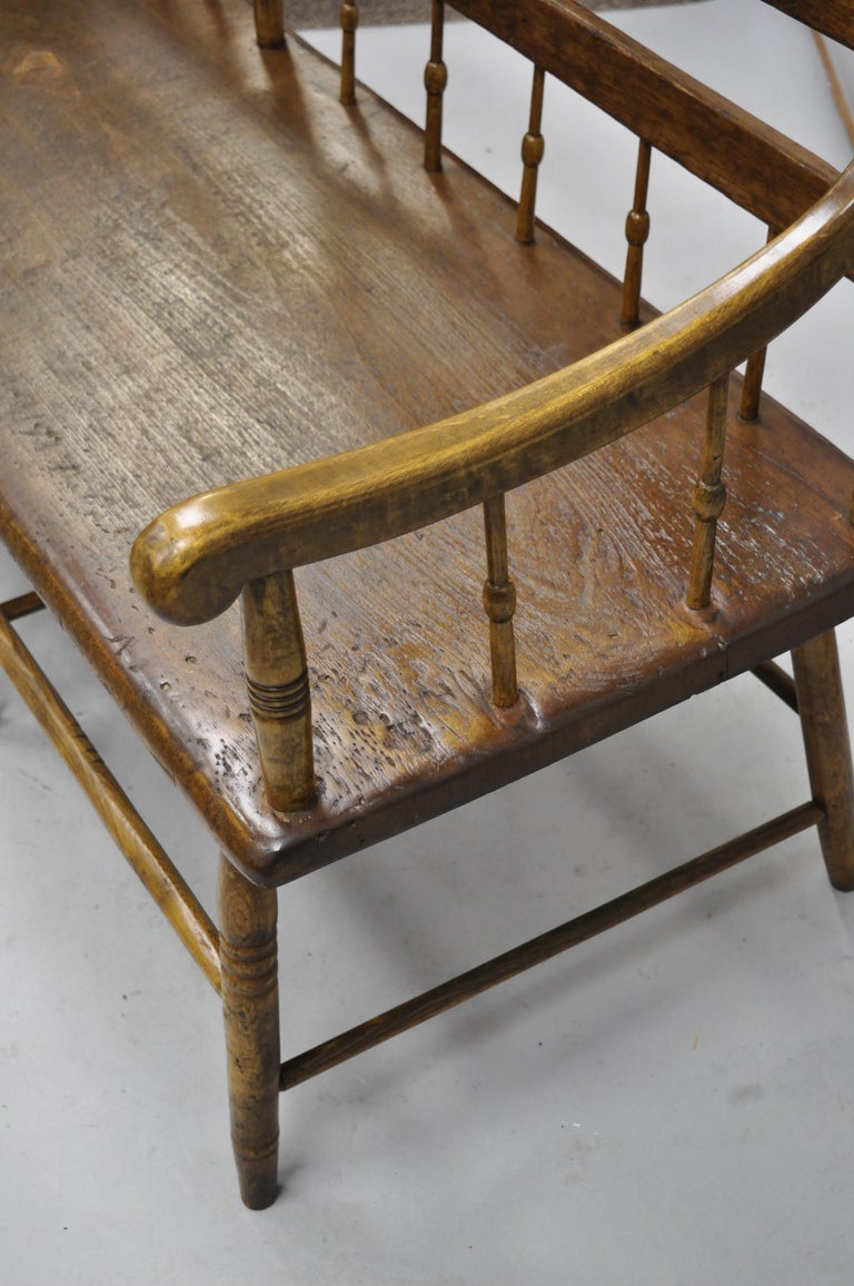 19th Century Antique American Colonial Spindle Back Pine Wood 8 Leg