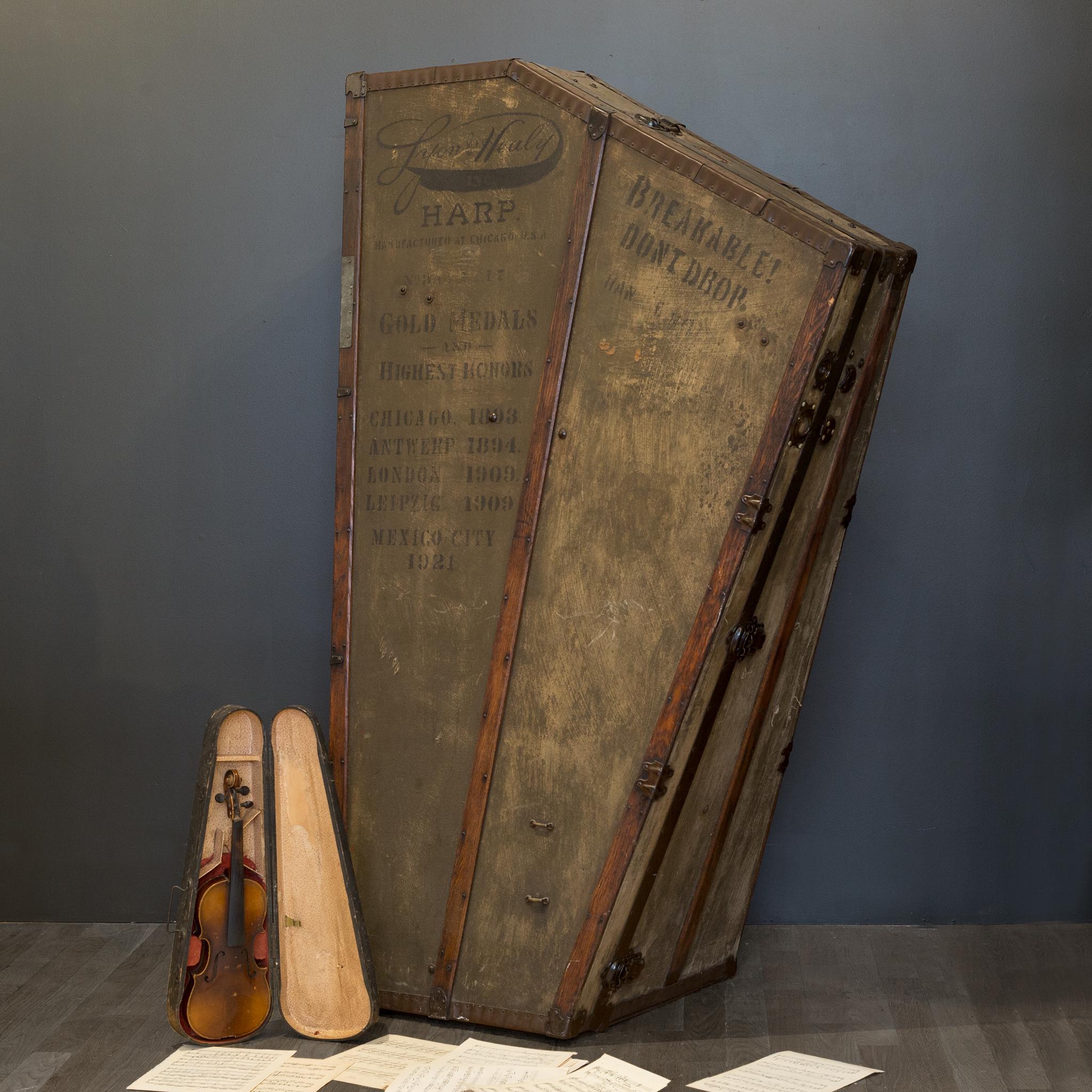 19th Century Antique Canvas and Wood Harp Case, circa 1890 3