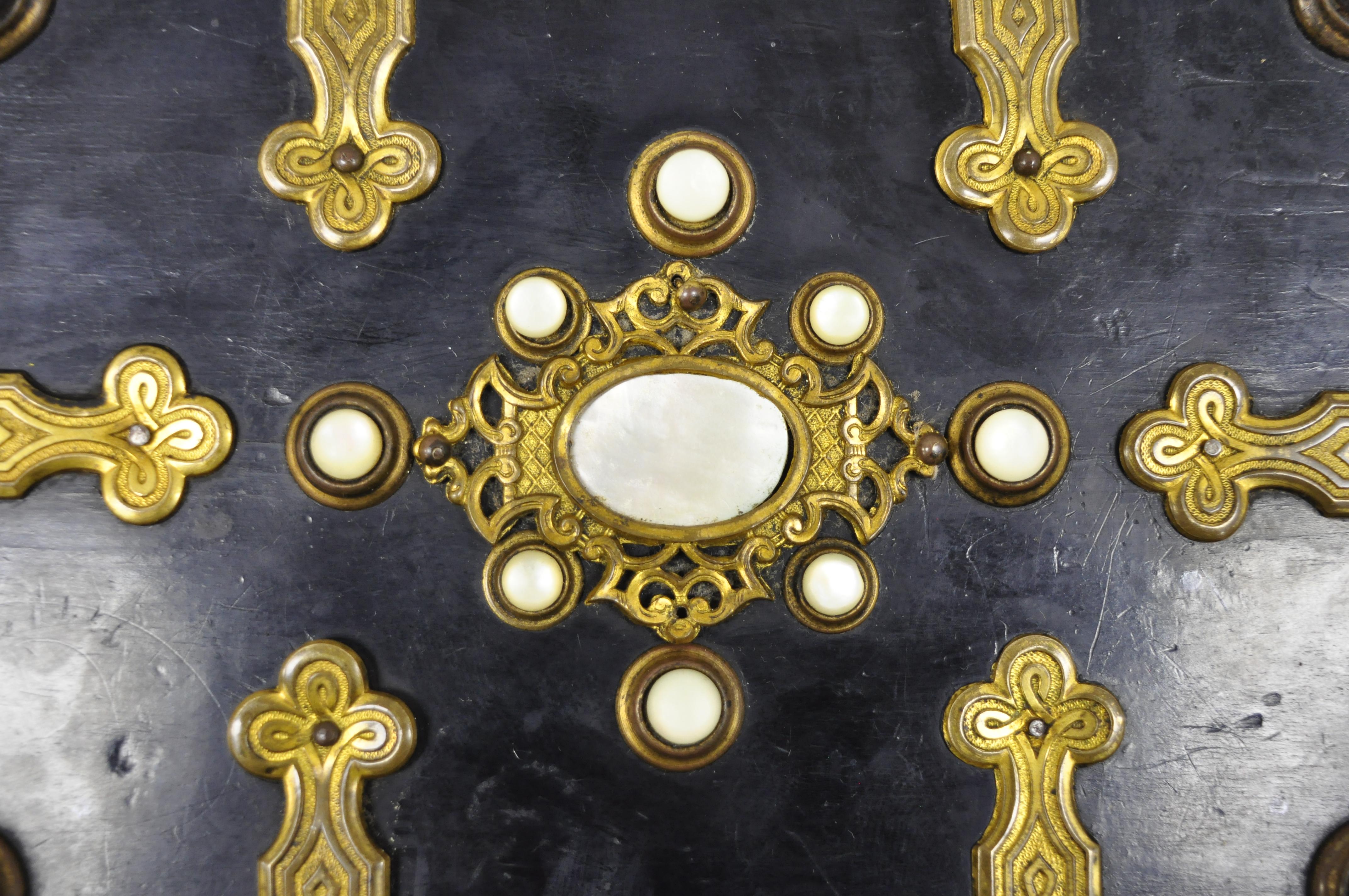 19th Century Antique English Ebonized Brass Bound Jewelry Trinket Desk Box In Good Condition In Philadelphia, PA