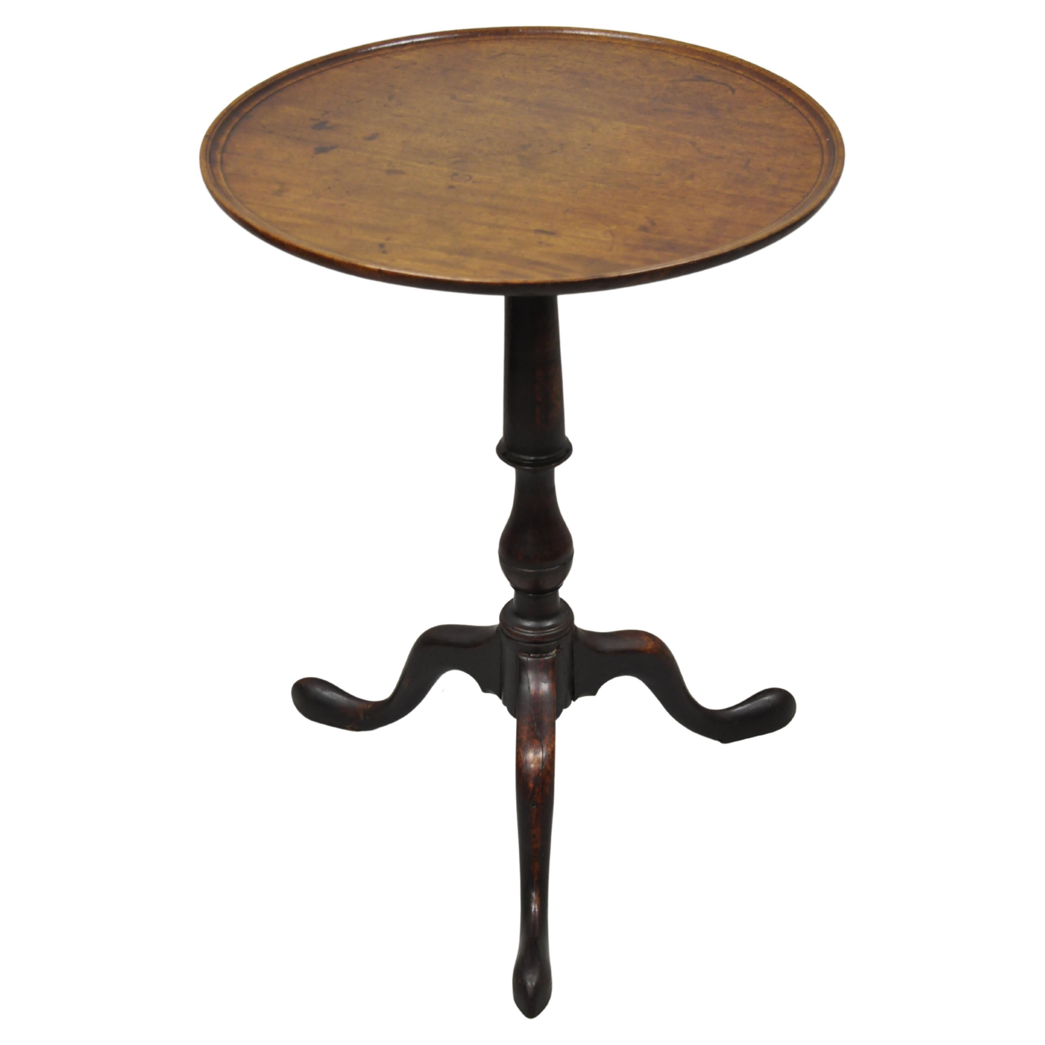 19th C. Antique English Queen Anne Solid Mahogany Round Accent Lamp Tea Table