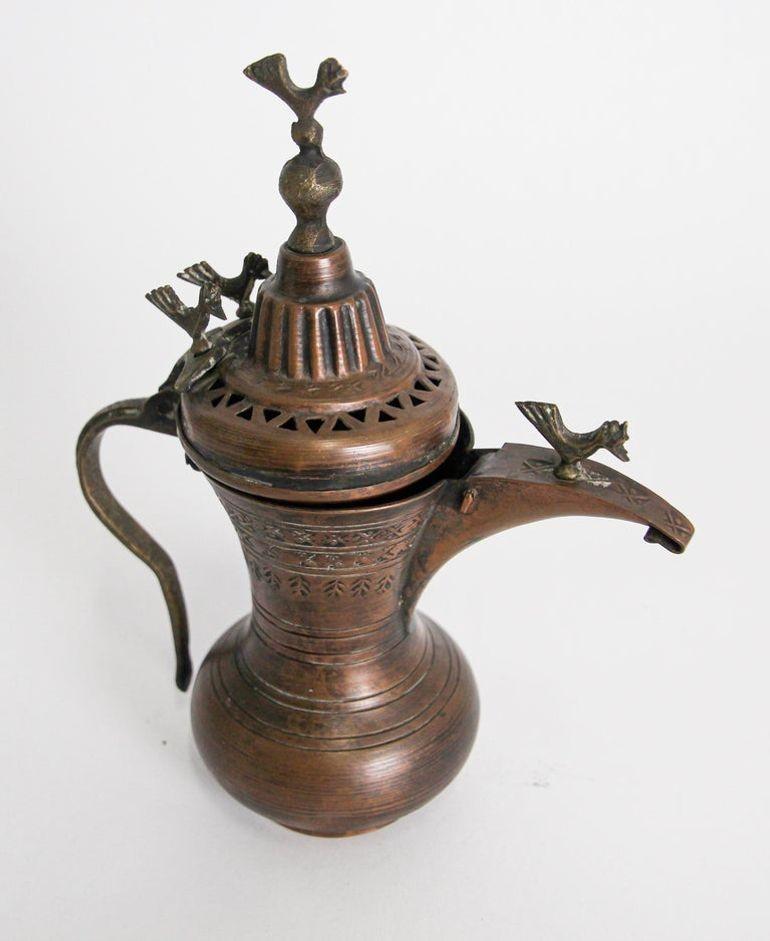 19th c Antique Middle Eastern Dallah Turkish Ottoman Bronze Copper Coffee Pot For Sale 6