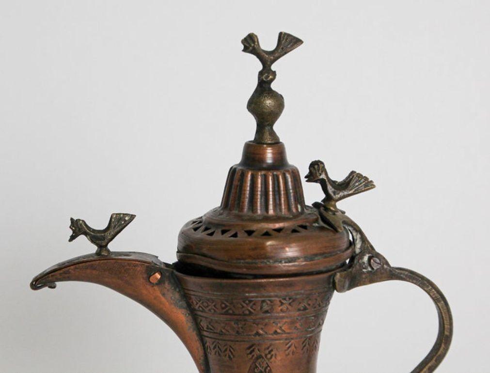 19th c Antique Middle Eastern Dallah Turkish Ottoman Bronze Copper Coffee Pot In Good Condition For Sale In North Hollywood, CA
