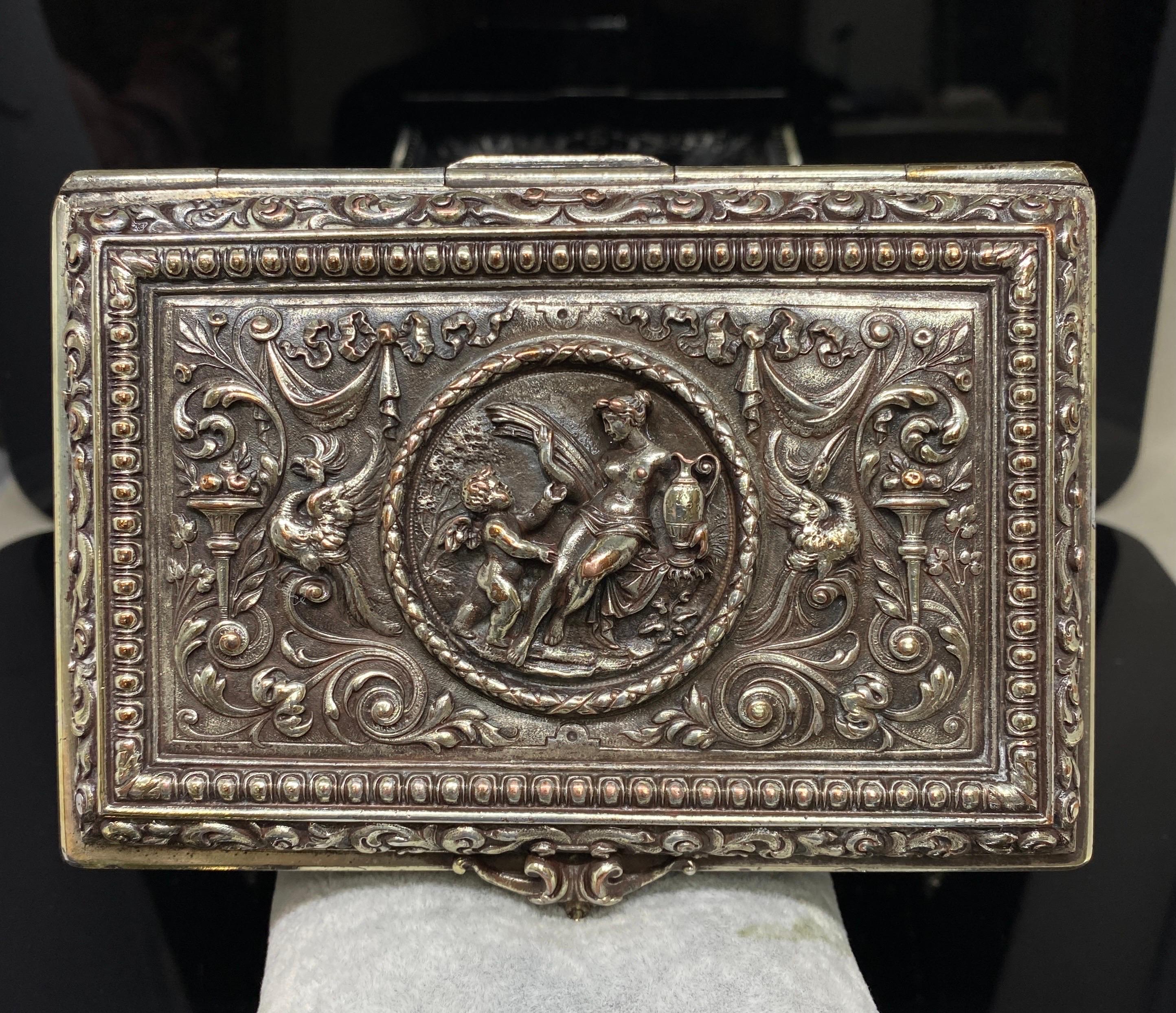 Boîte à charnière en bronze argenté antique du 19ème siècle, coffret à bijoux de Trinket en vente 5