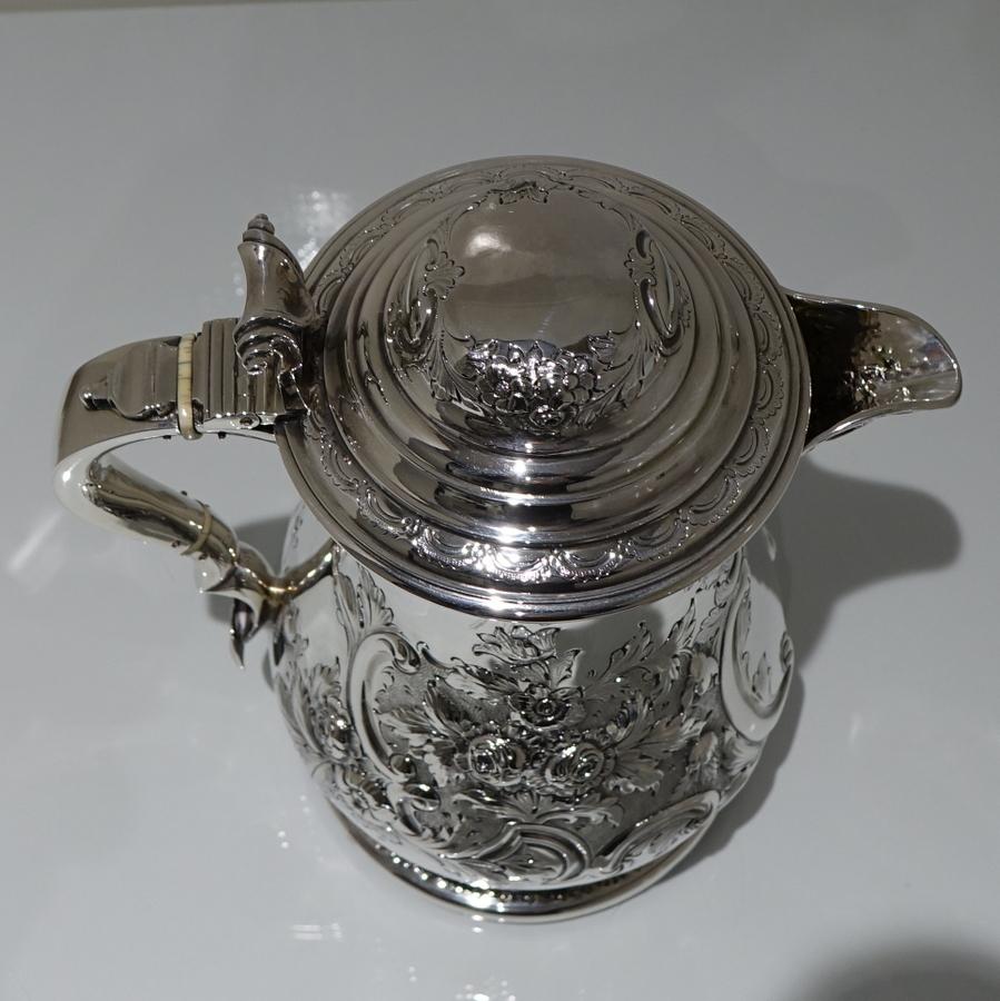 British Antique Victorian Sterling Silver Flagon London 1882 Aldwinckle & Slater For Sale
