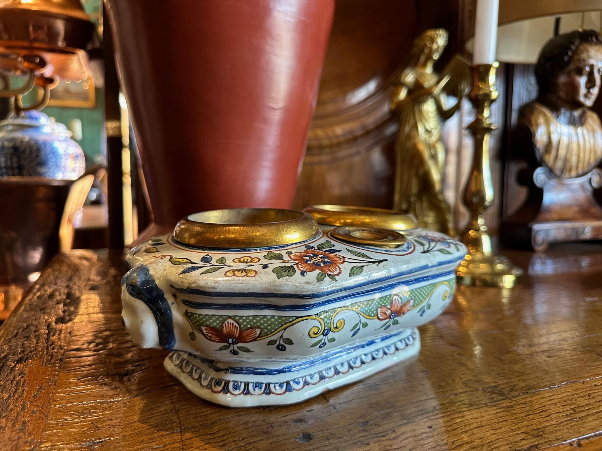 19th C. Antique Writing Stand Desk office Inkwell Center Piece Faience Porcelain . This beautiful garniture on a desk a table or a console will add instant elegance . A center piece on an entrance table . vibrant and charming . Old world charm