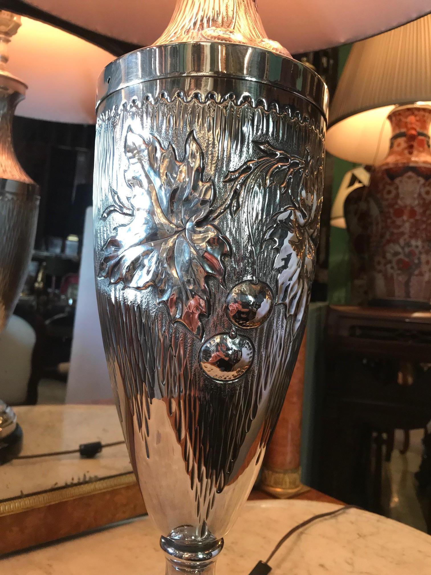 Hand-Crafted Art Nouveau Art Deco Silver Vase Urn Shape Table Lamp Light Antique Shade LA CA For Sale