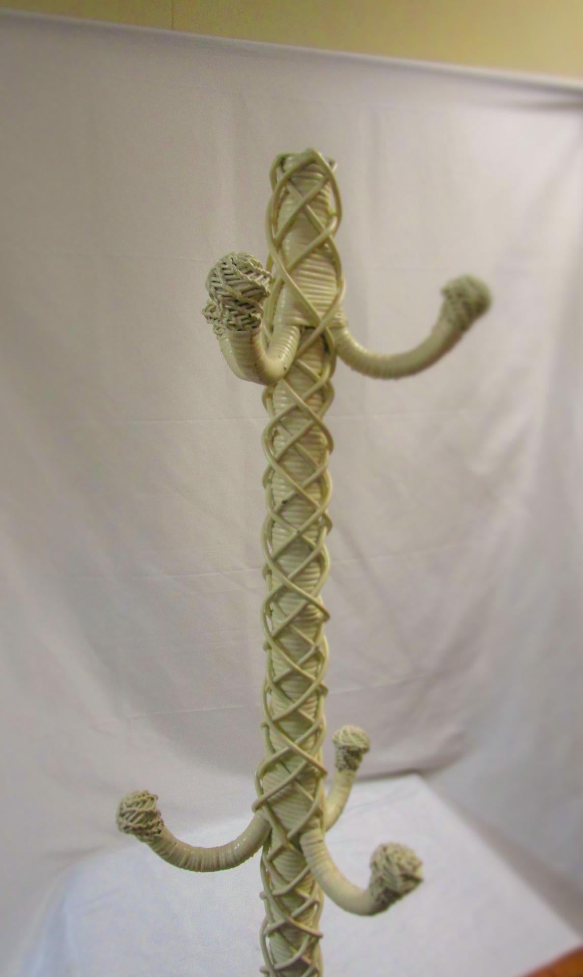 19th Century Art Nouveau Fancy Braided Wicker Hat or Coat Stand For Sale 1