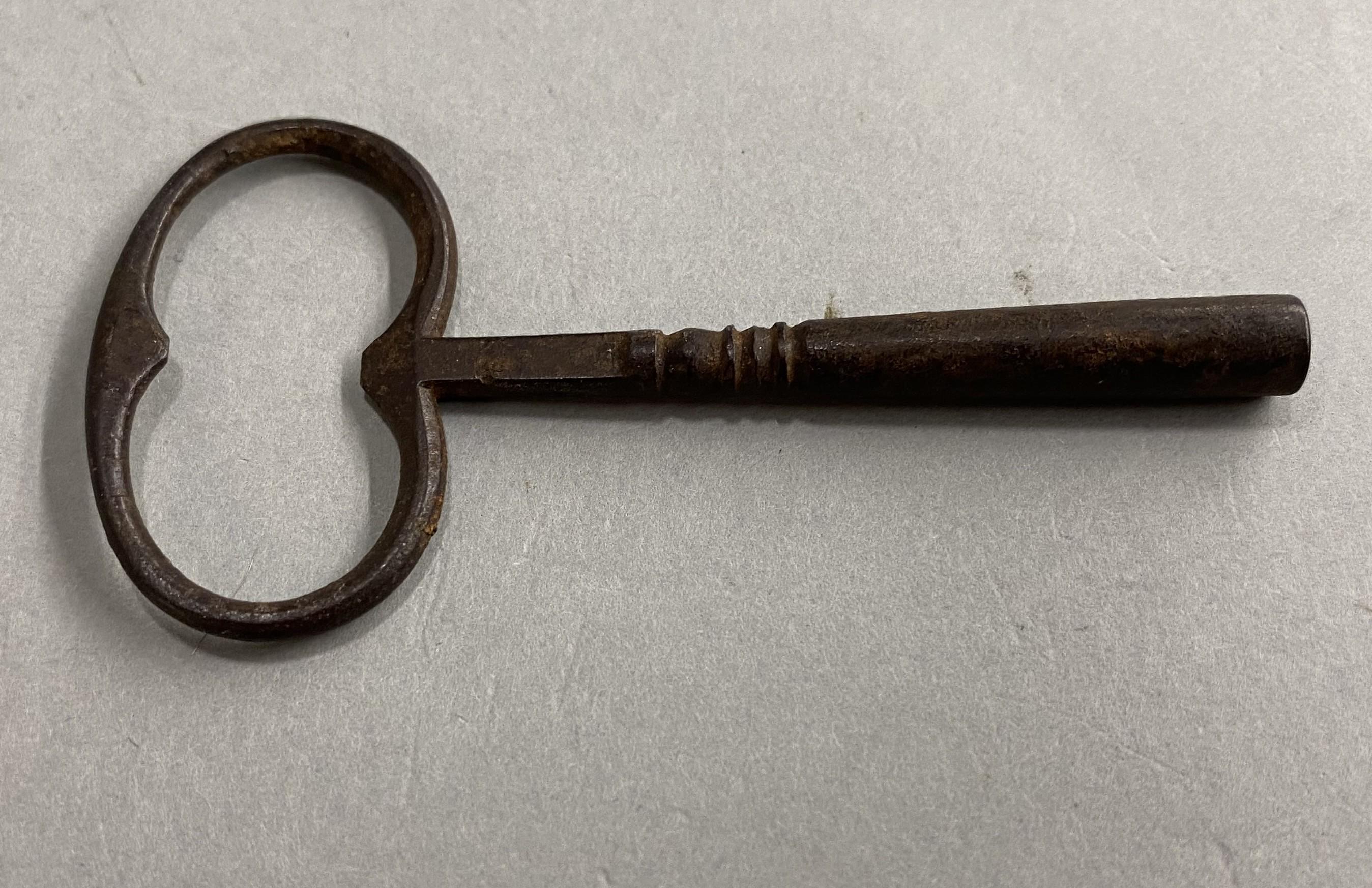 19th c Beautifully Decorated German Porcelain Figural Clock, Probably Meissen For Sale 13