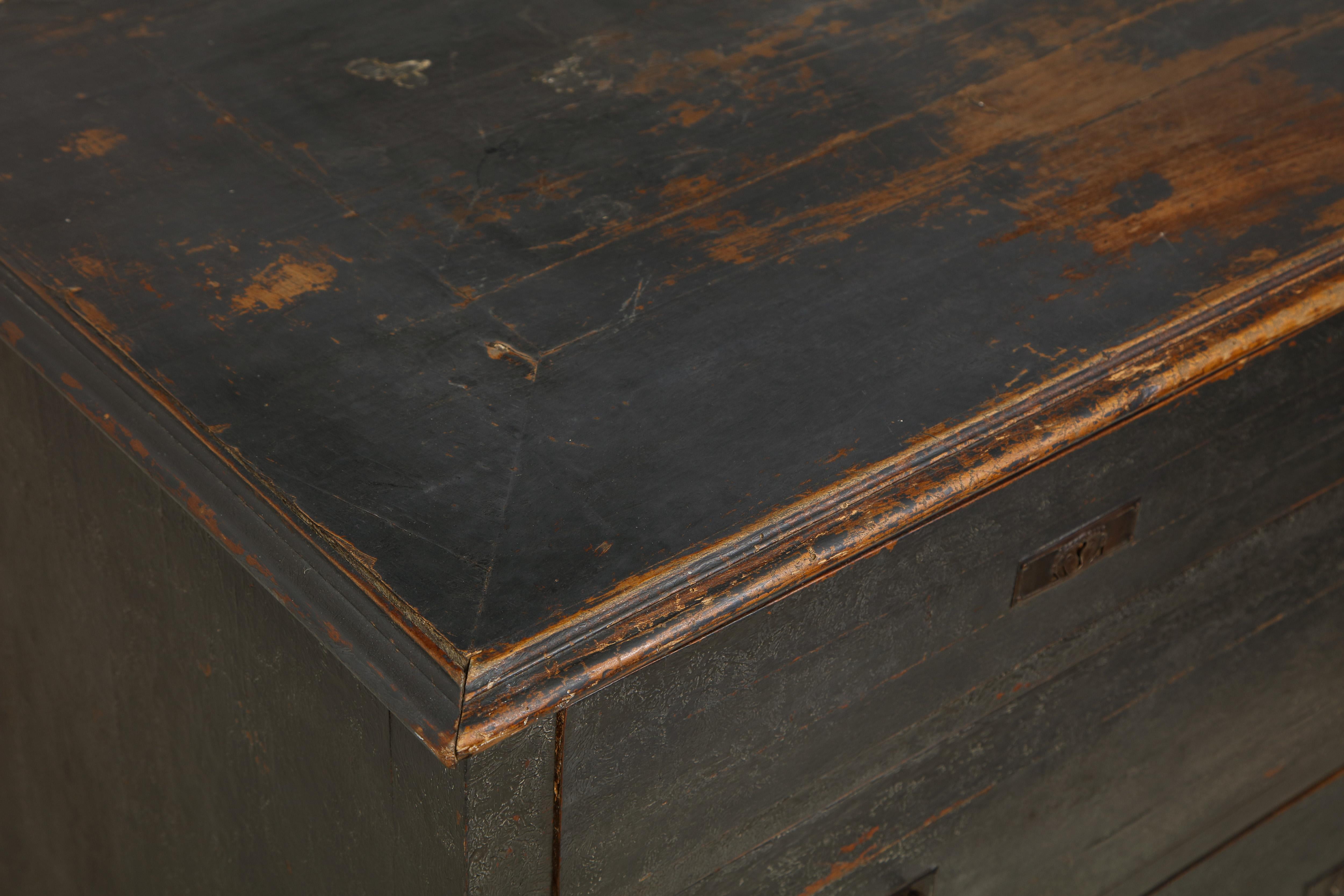 19th Century Belgian Painted Wood Chest of Drawers 1