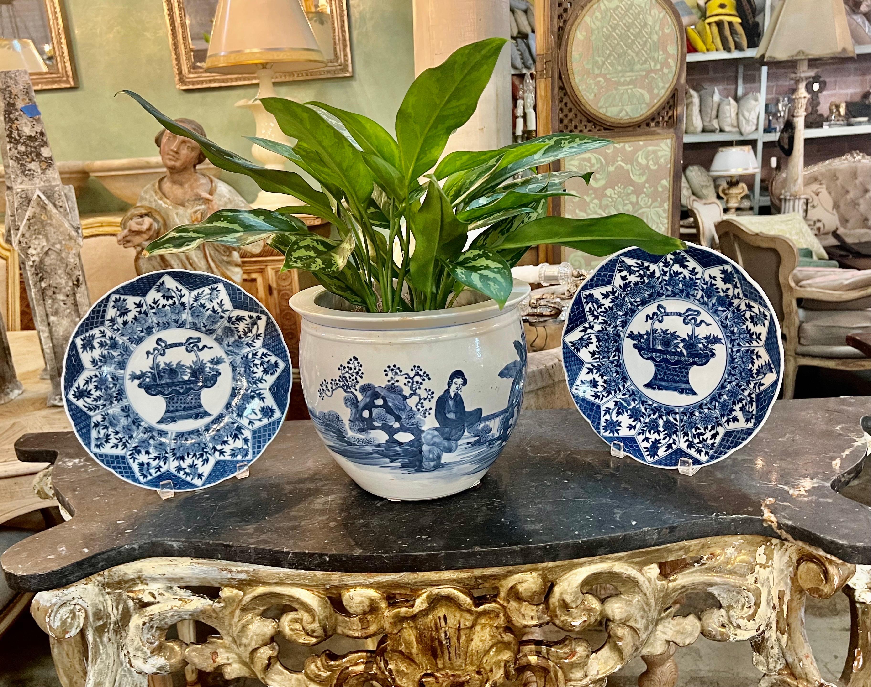 19th C. Blue & White Chinese Export Planter For Sale 3