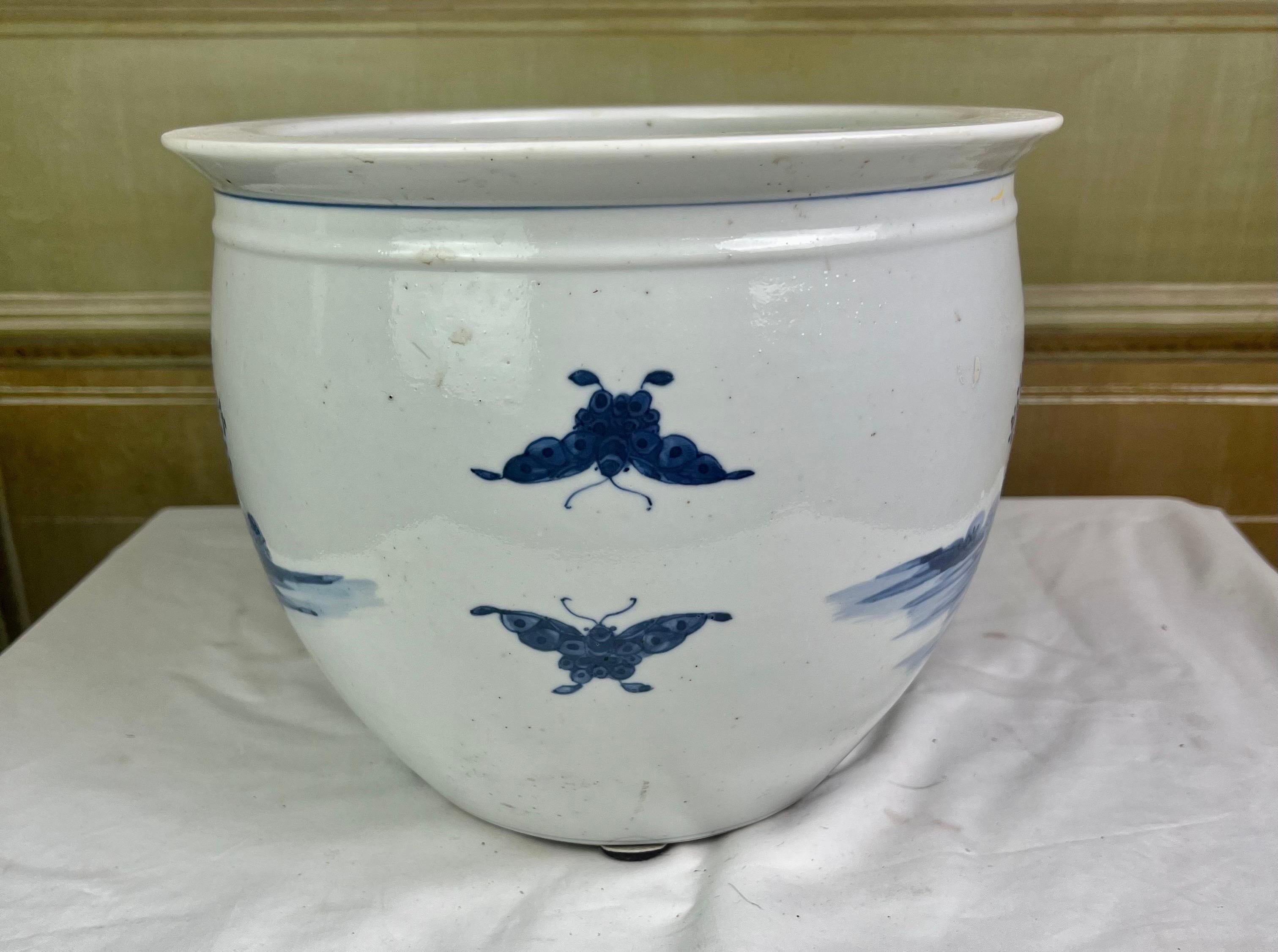 Porcelain 19th C. Blue & White Chinese Export Planter For Sale