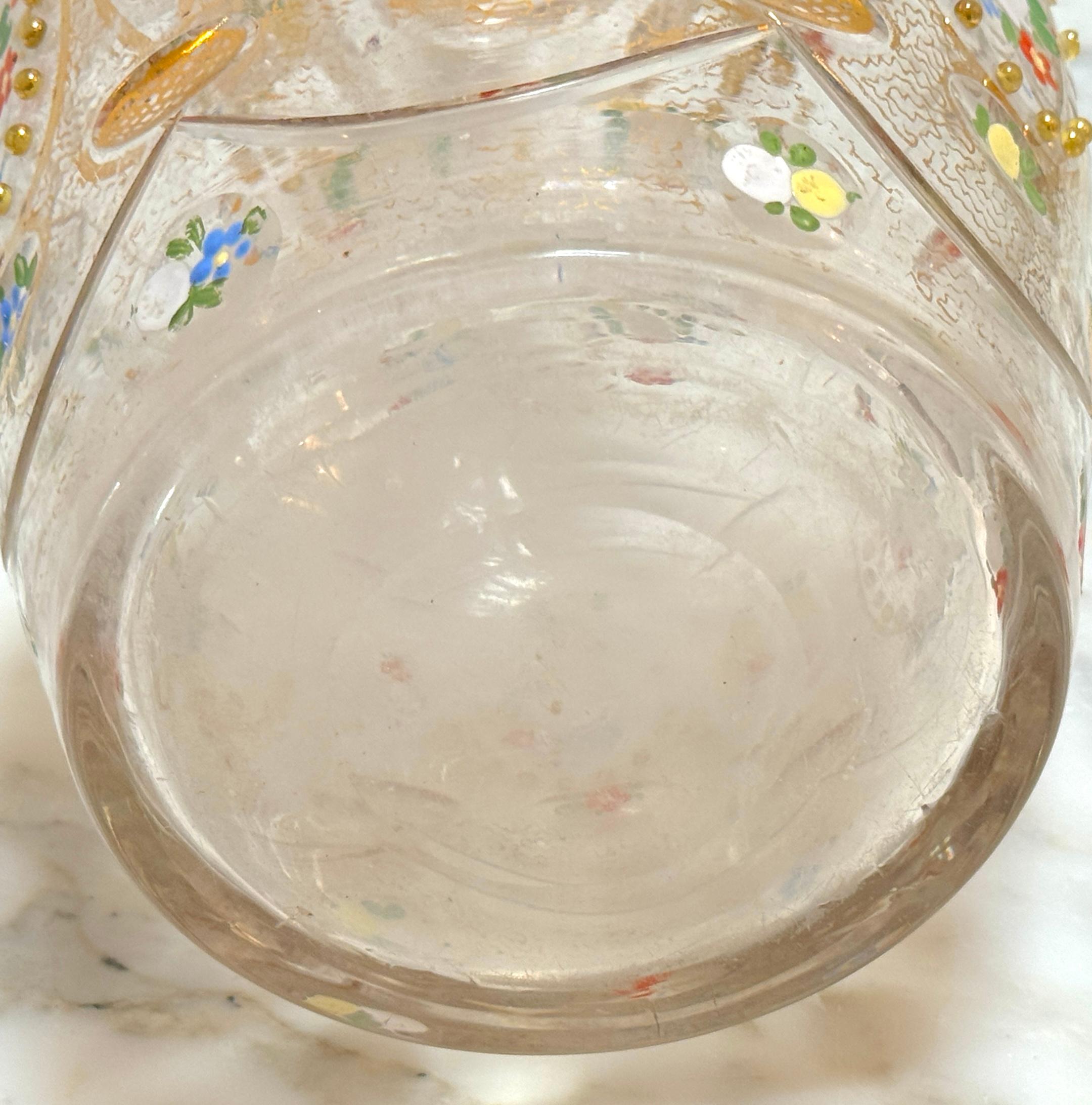 Portrait de carafe persan émaillé Naser al-Din Shah Qajar, Bohème, 19e siècle en vente 9