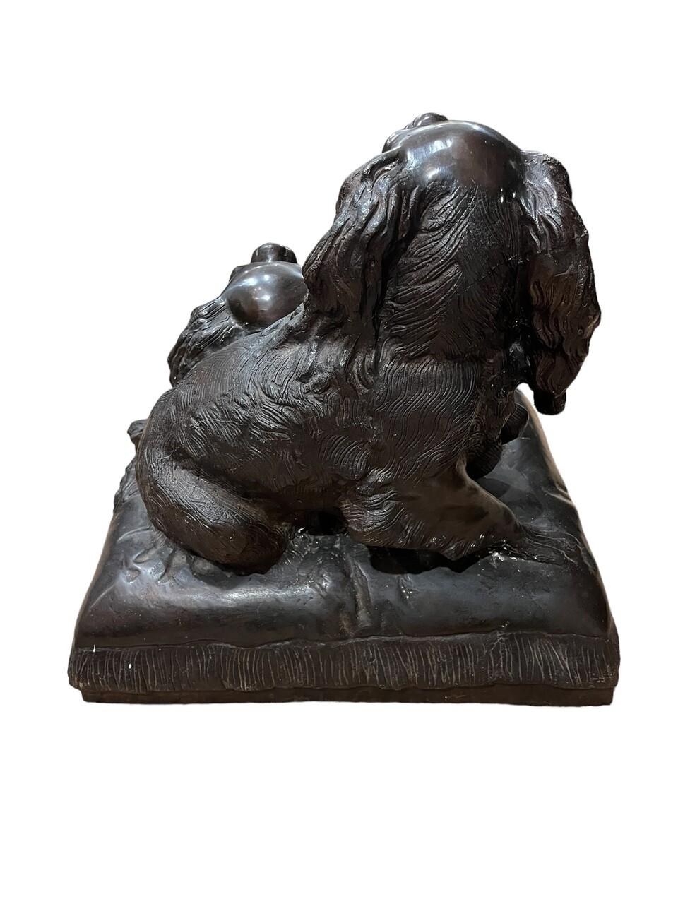 Moulage Cavalier King Charles Spaniels du 19ème siècle par C. Valton en vente