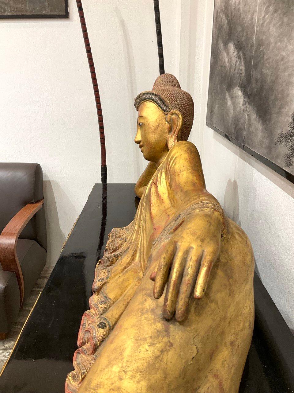 19e s. Bouddha couché birman - Rare Form Iconographique, période Mandalay en vente 2
