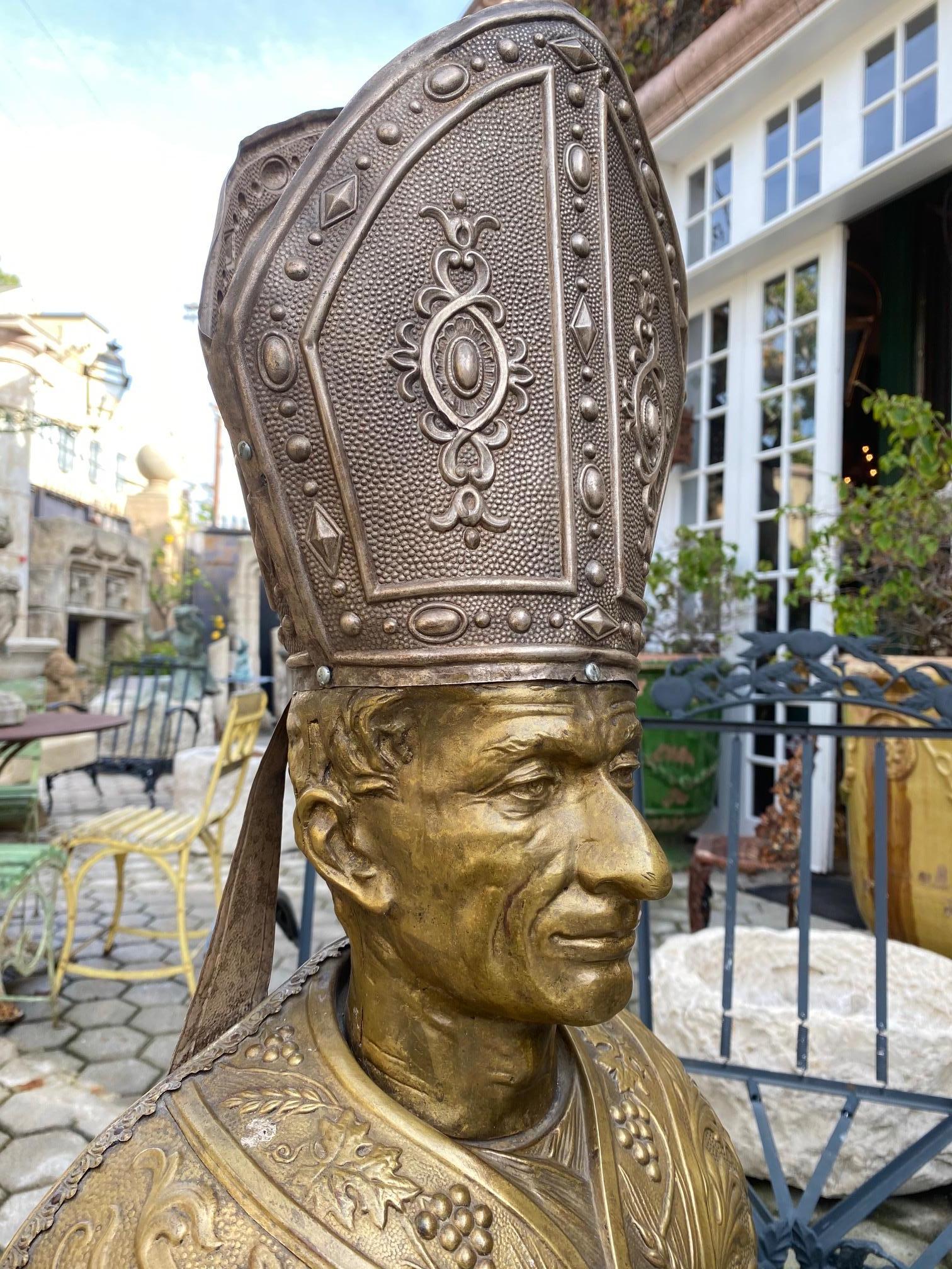 Bust Pope Gilt Metal Bust on Hand Carved Wood Base Sculpture Antique Dealer LA For Sale 4