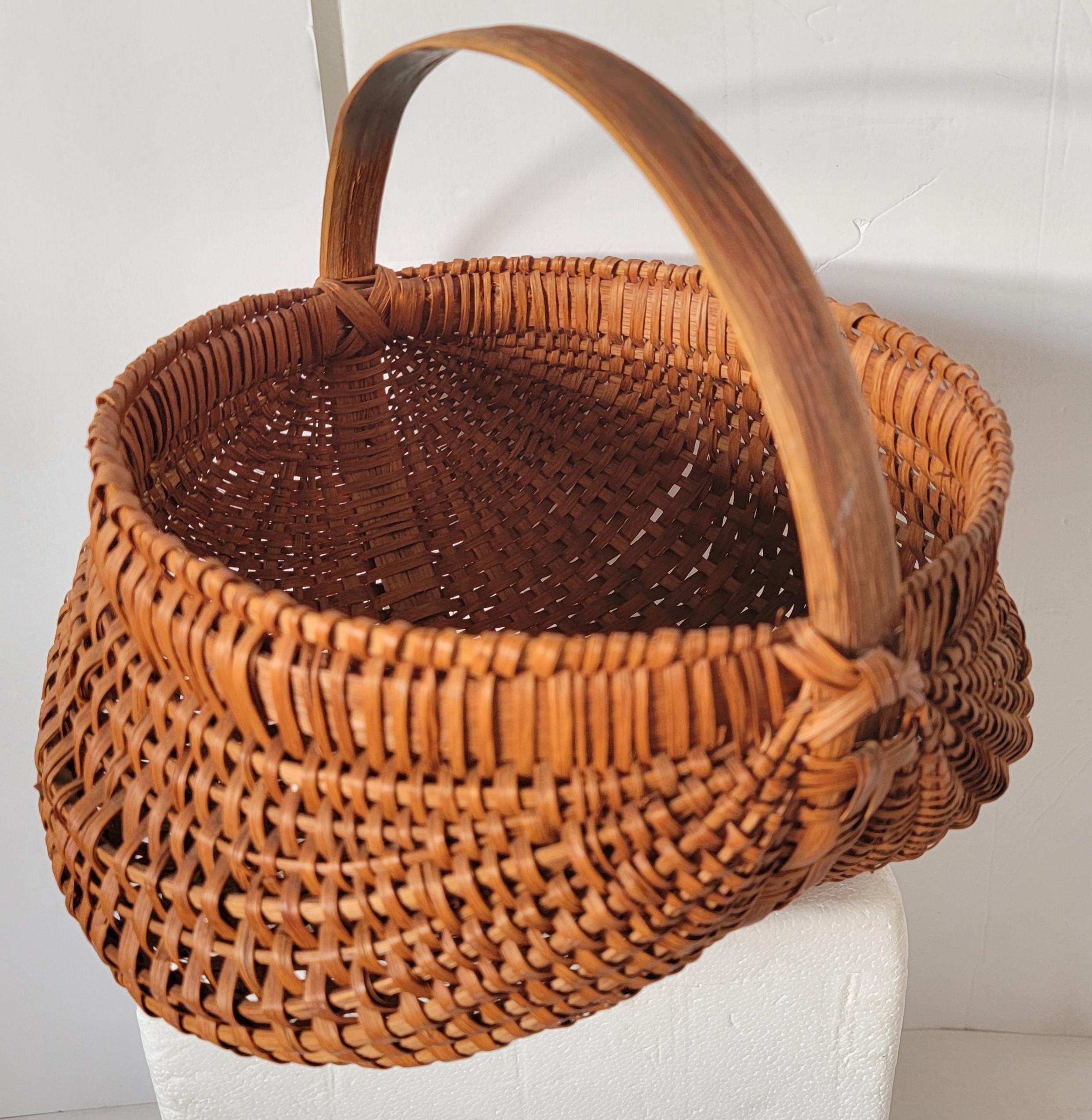 Hemp 19th C Buttock Baskets from Pennsylvania, Pair For Sale