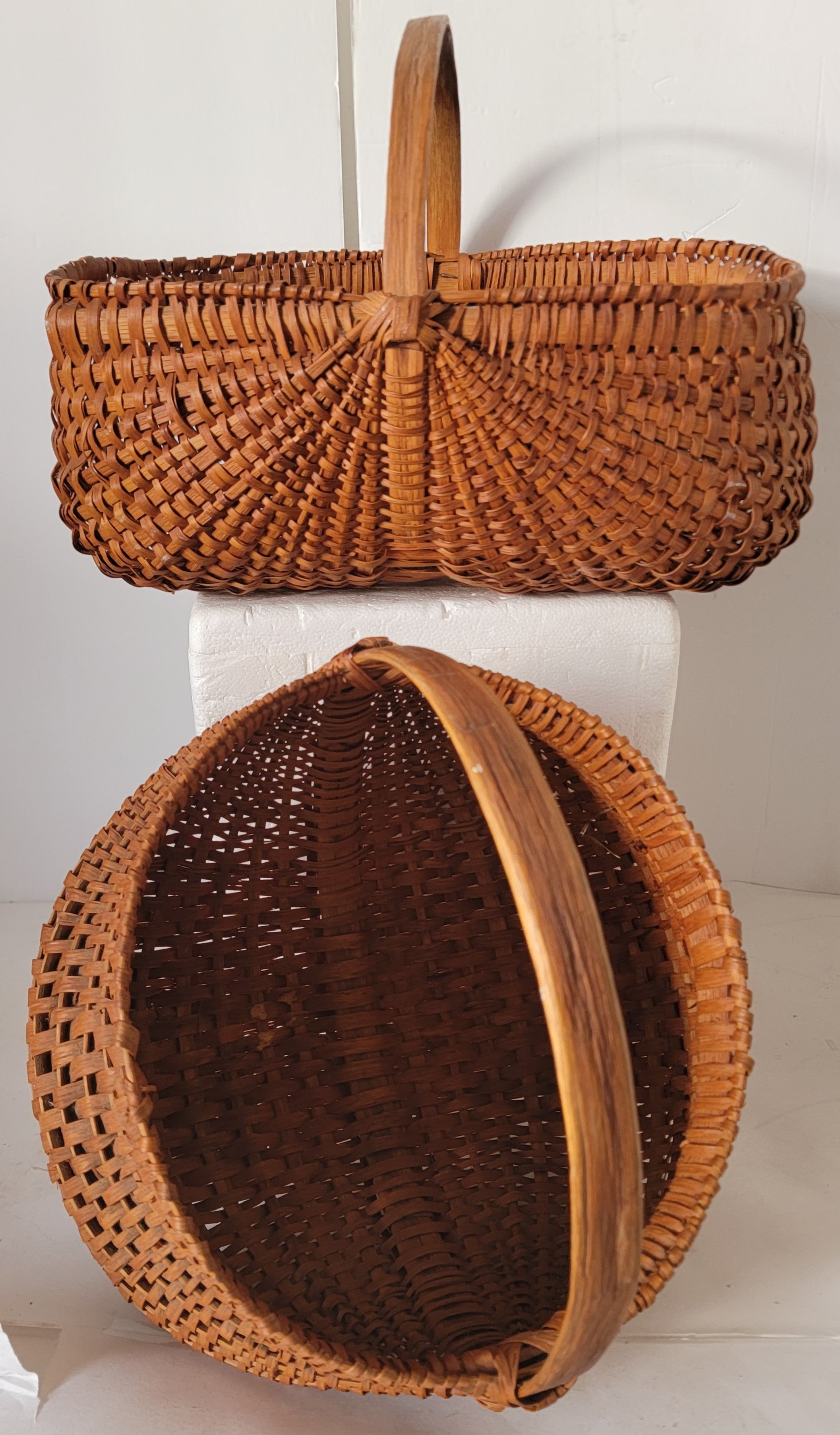 19th C buttock baskets from Pennsylvania - pair rounded square basket measures -12.5 x 16 x 11.5
Smaller buttocks basket measures - 14 x 13 x 12.