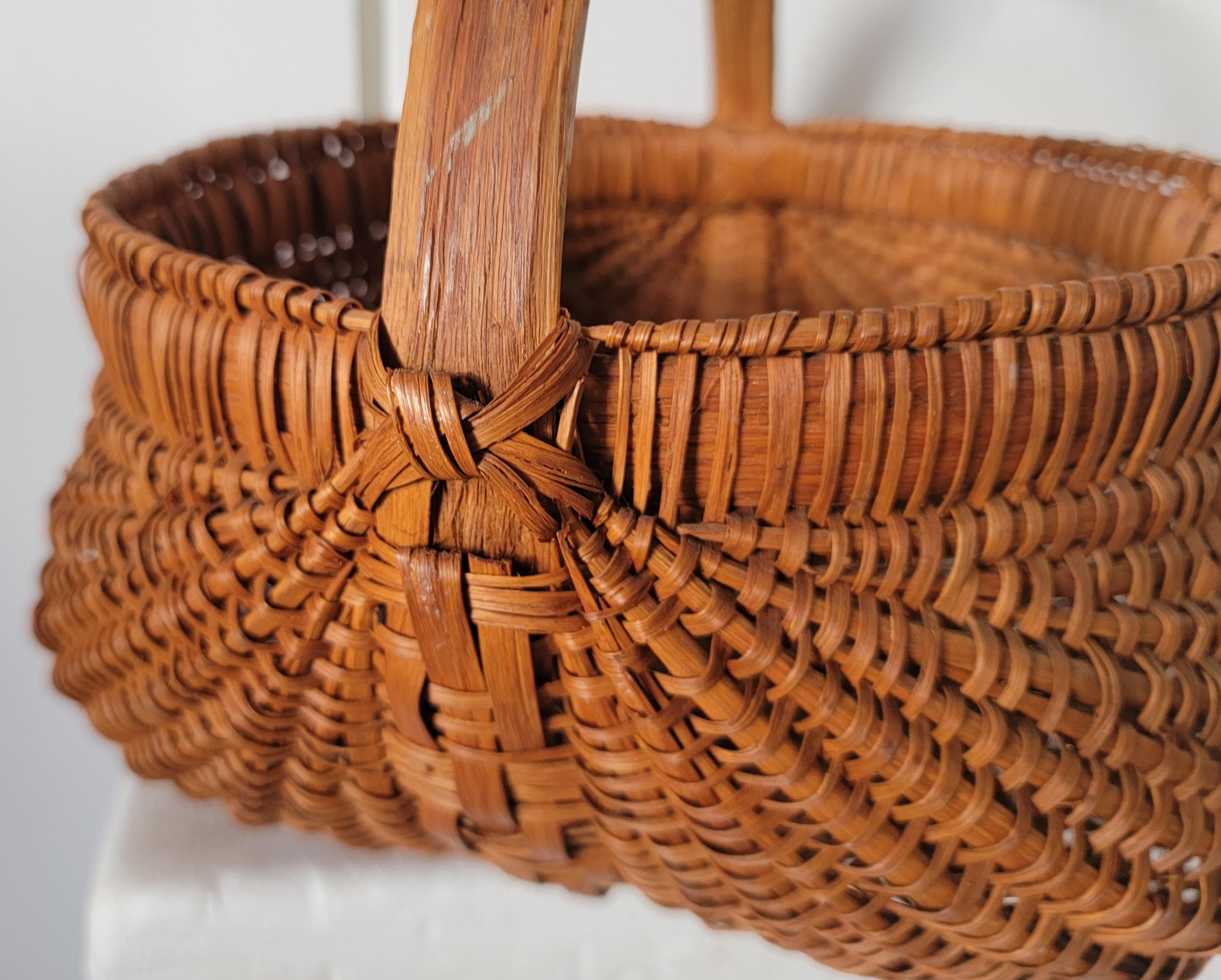 19th C Buttock Baskets from Pennsylvania, Pair For Sale 1