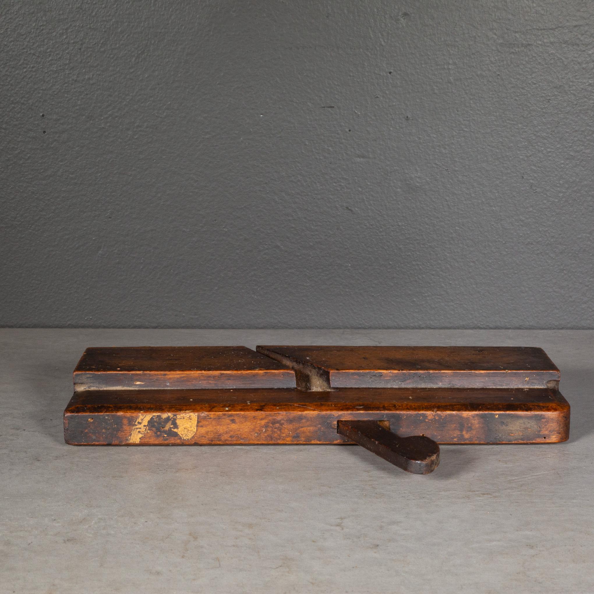 19. Jahrhundert. Carpenter's Molding Wood Plane aus Holz (Industriell) im Angebot