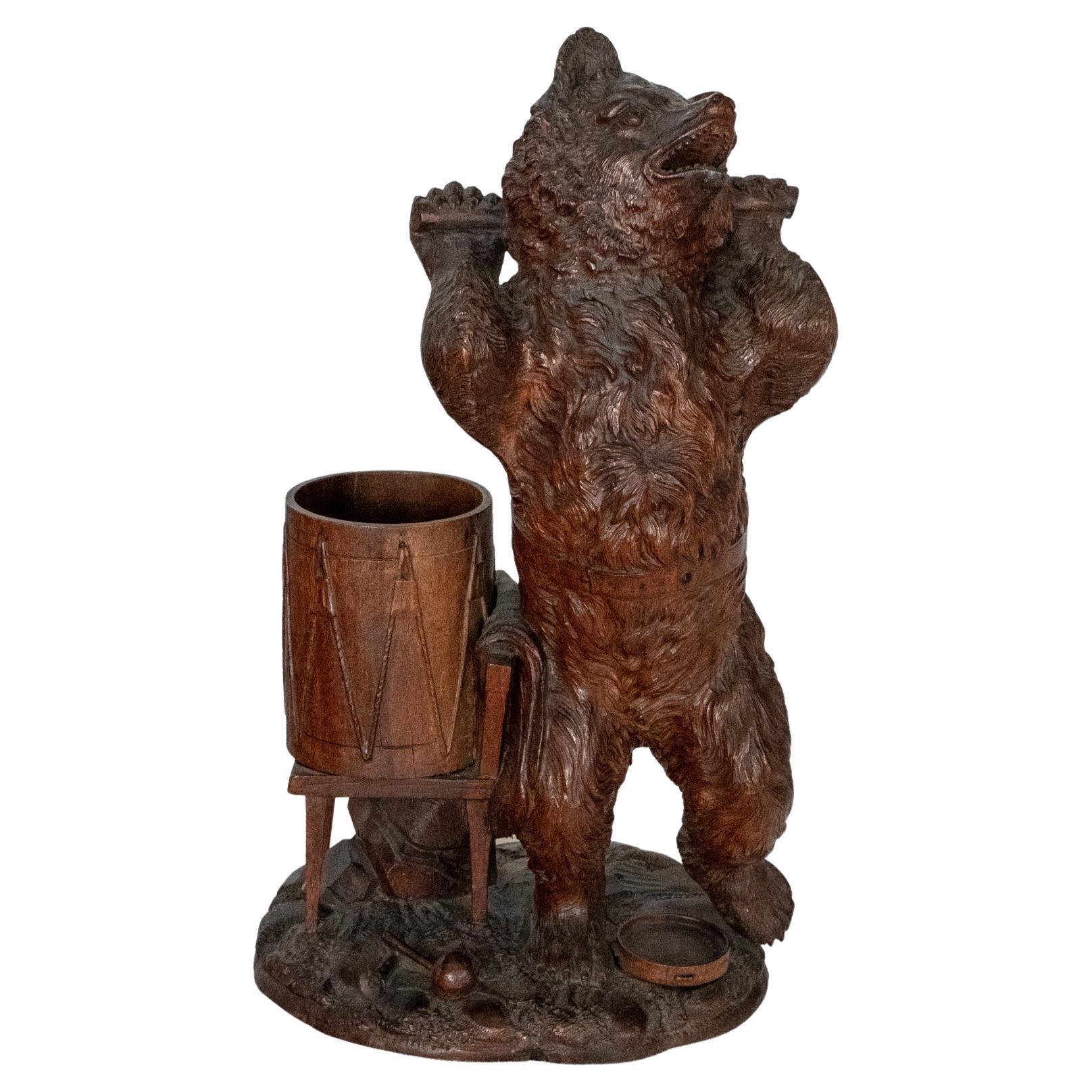 19th century Carved Walnut Black Forest Bear / Cigar Holder For Sale