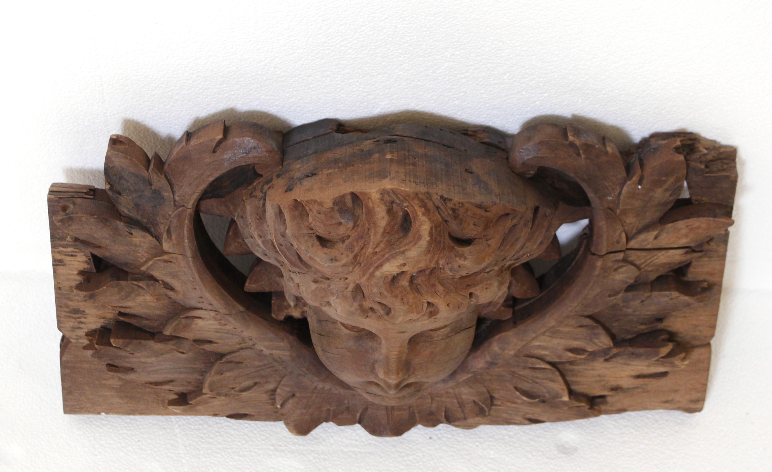 19th C Carved Wood Cherub Face Architectural Pediment For Sale 2