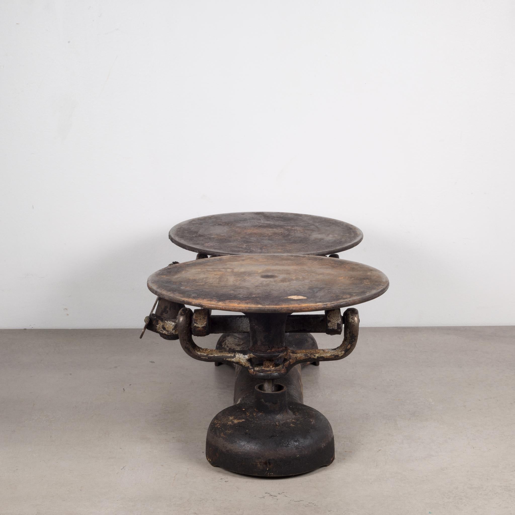 American 19th Century Cast Iron Balance Scale, circa 1800s