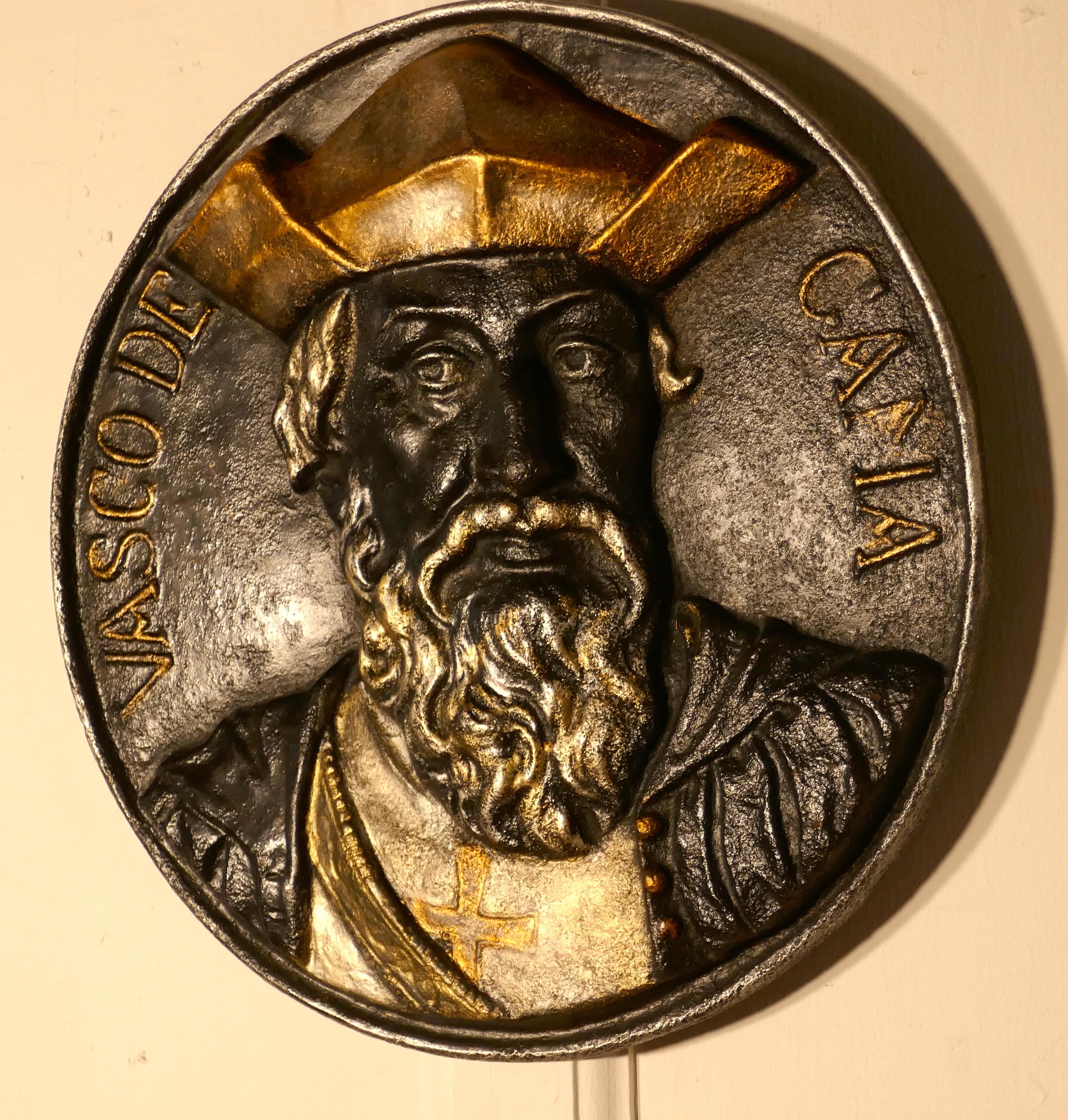 19th century cast iron bust portrait plaque of explorer Vasco da Gama 1460-1524

Cast iron bust portrait plaque of the Portuguese explorer Vasco da Gama changed the world by opening the seas
From Europe to India 

A superb and very rare piece