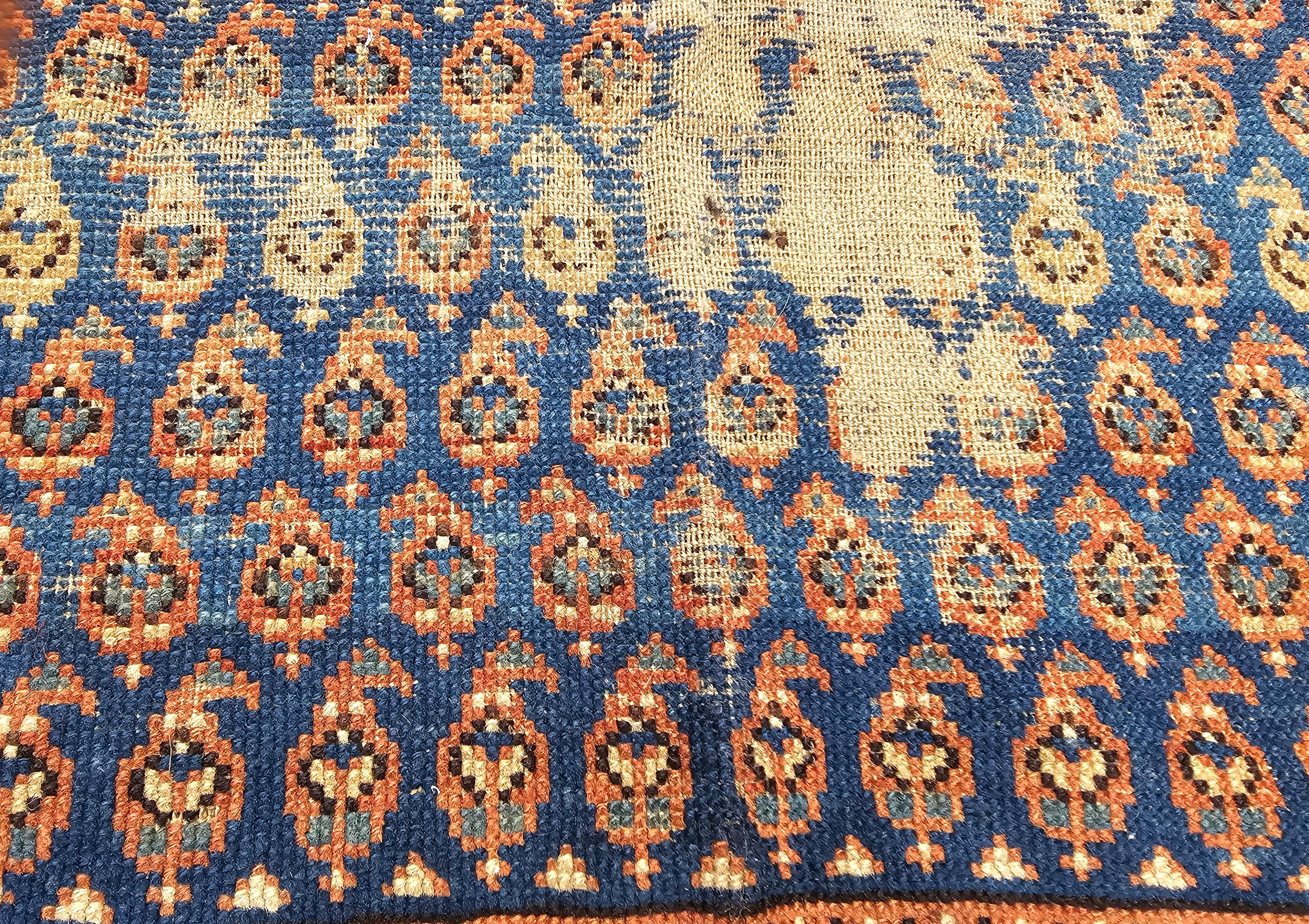 Tappeto Shirvan caucasico del XIX secolo con disegno Paisley, blu francese e avorio in vendita 1