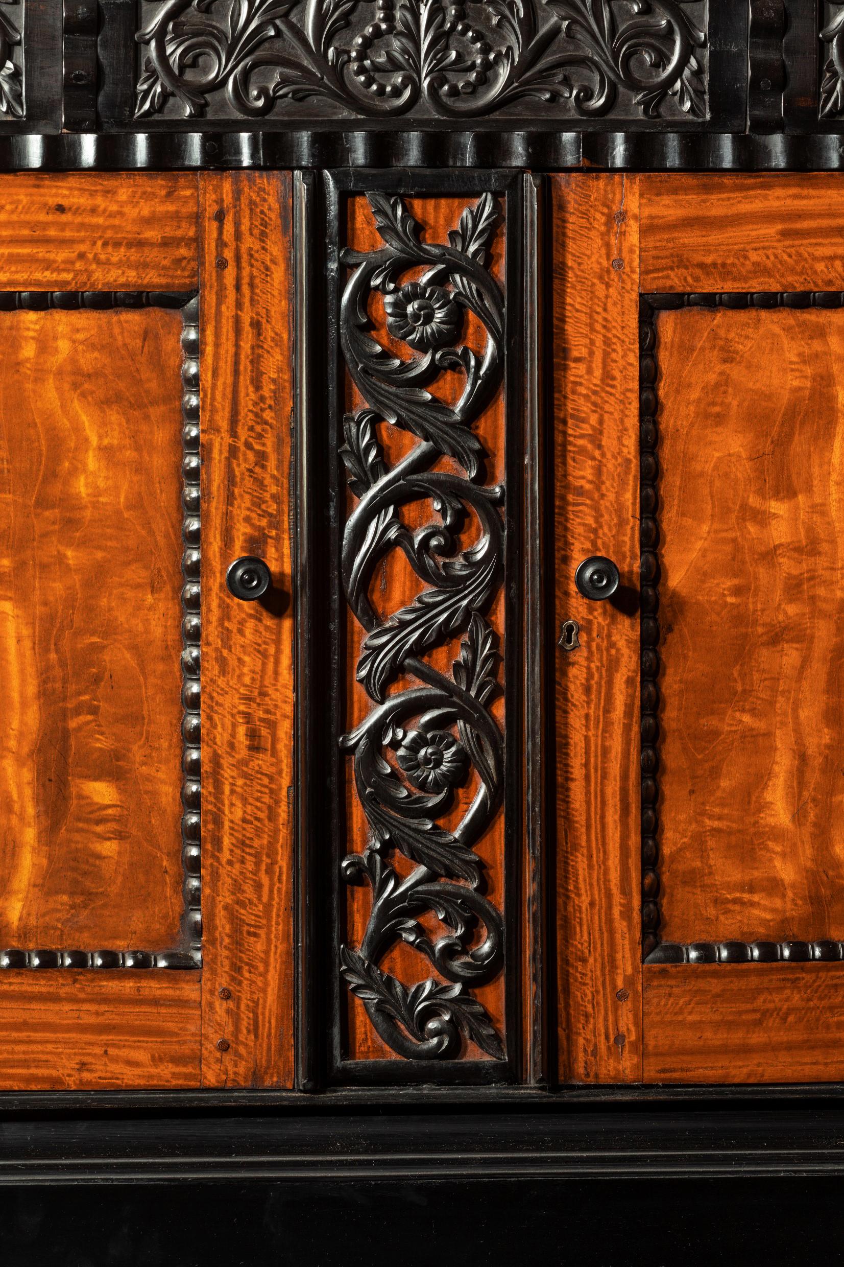 19th Century Ceylonese Indo-Dutch Satinwood and Ebony Cabinet 6