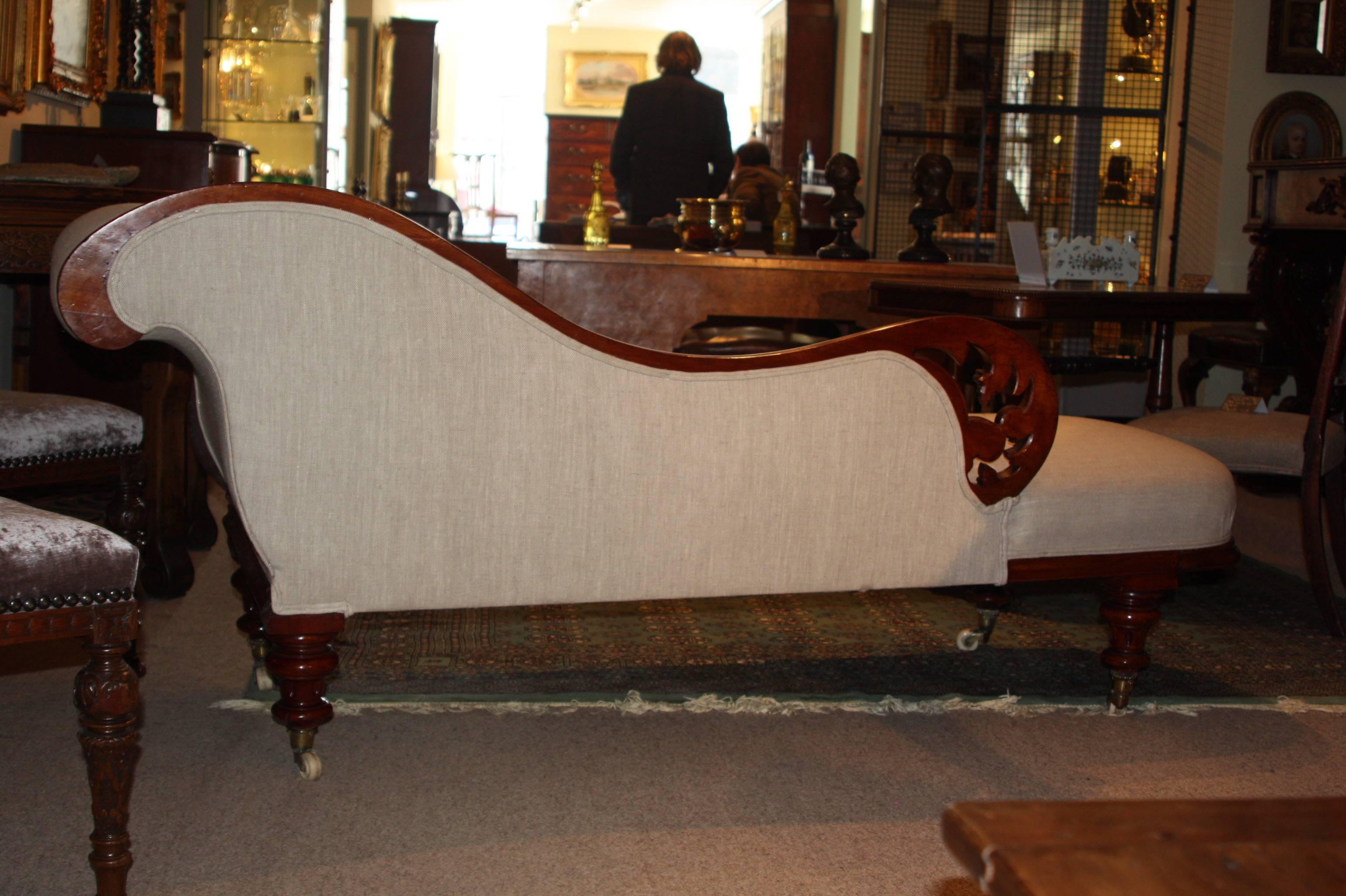 English 19th Century Chaise Longue