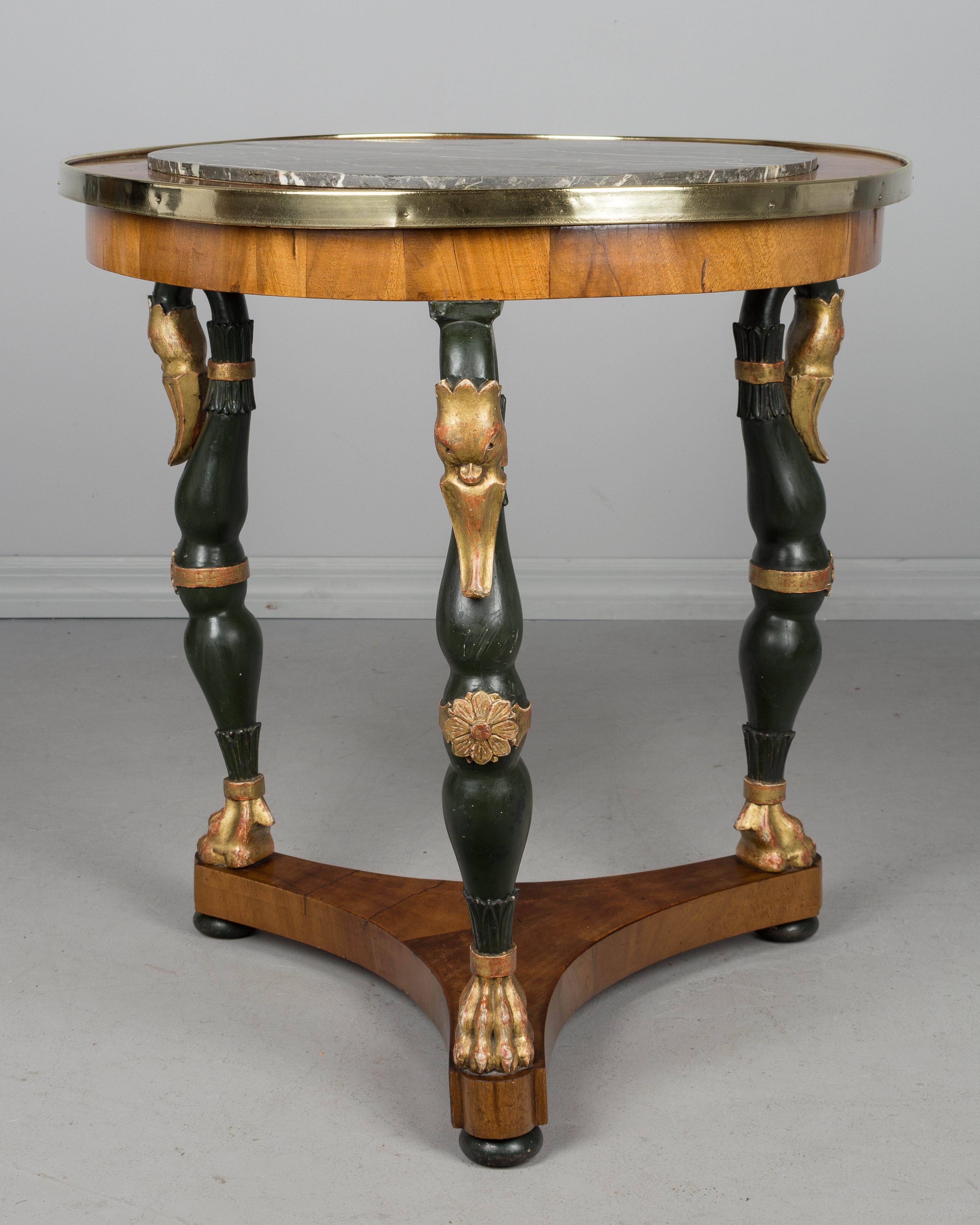 Charles X. Nussbaum Guridon oder Mitteltisch aus dem 19. Jahrhundert im Zustand „Gut“ im Angebot in Winter Park, FL