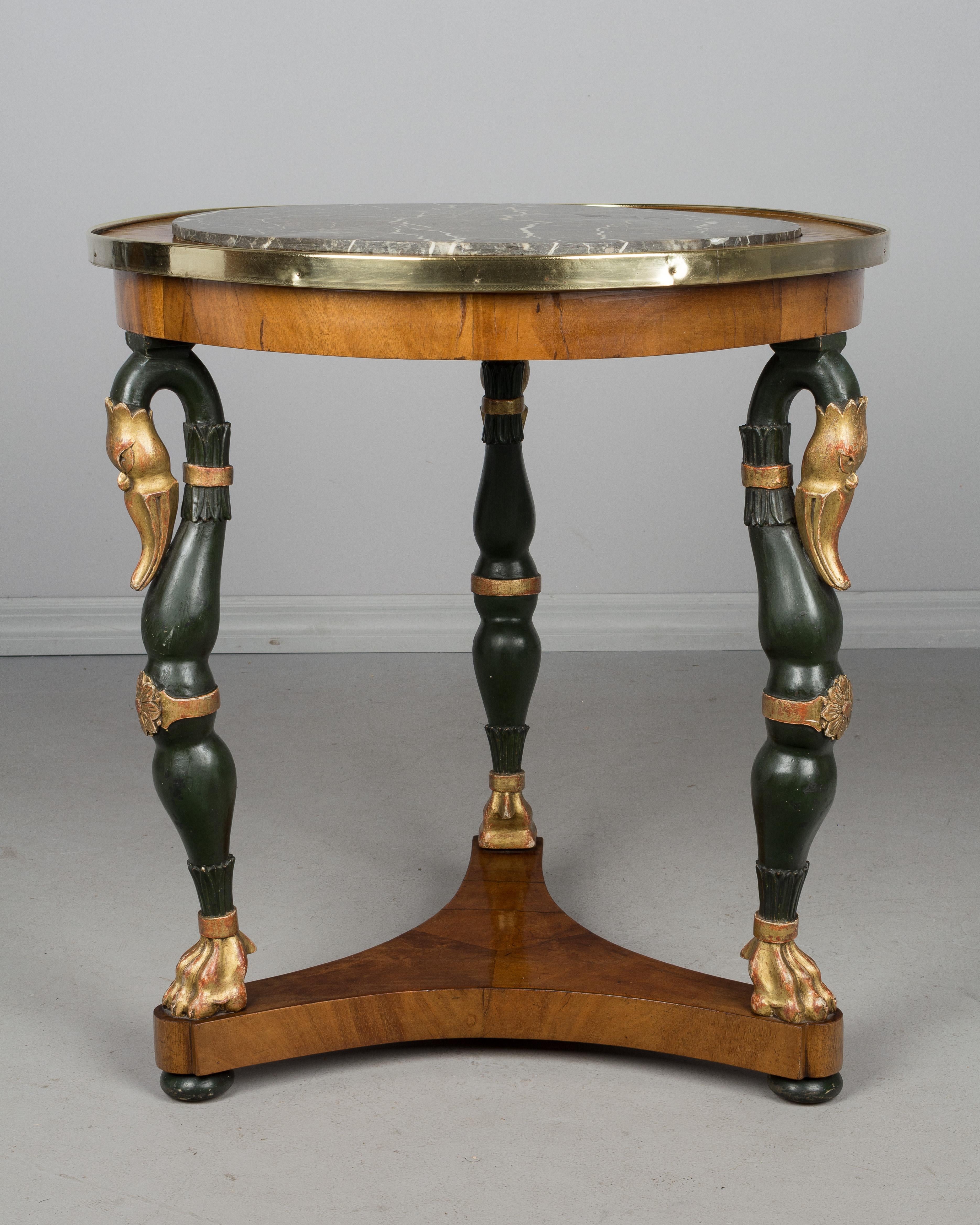 19th Century Charles X Walnut Guéridon or Centre Table For Sale 1