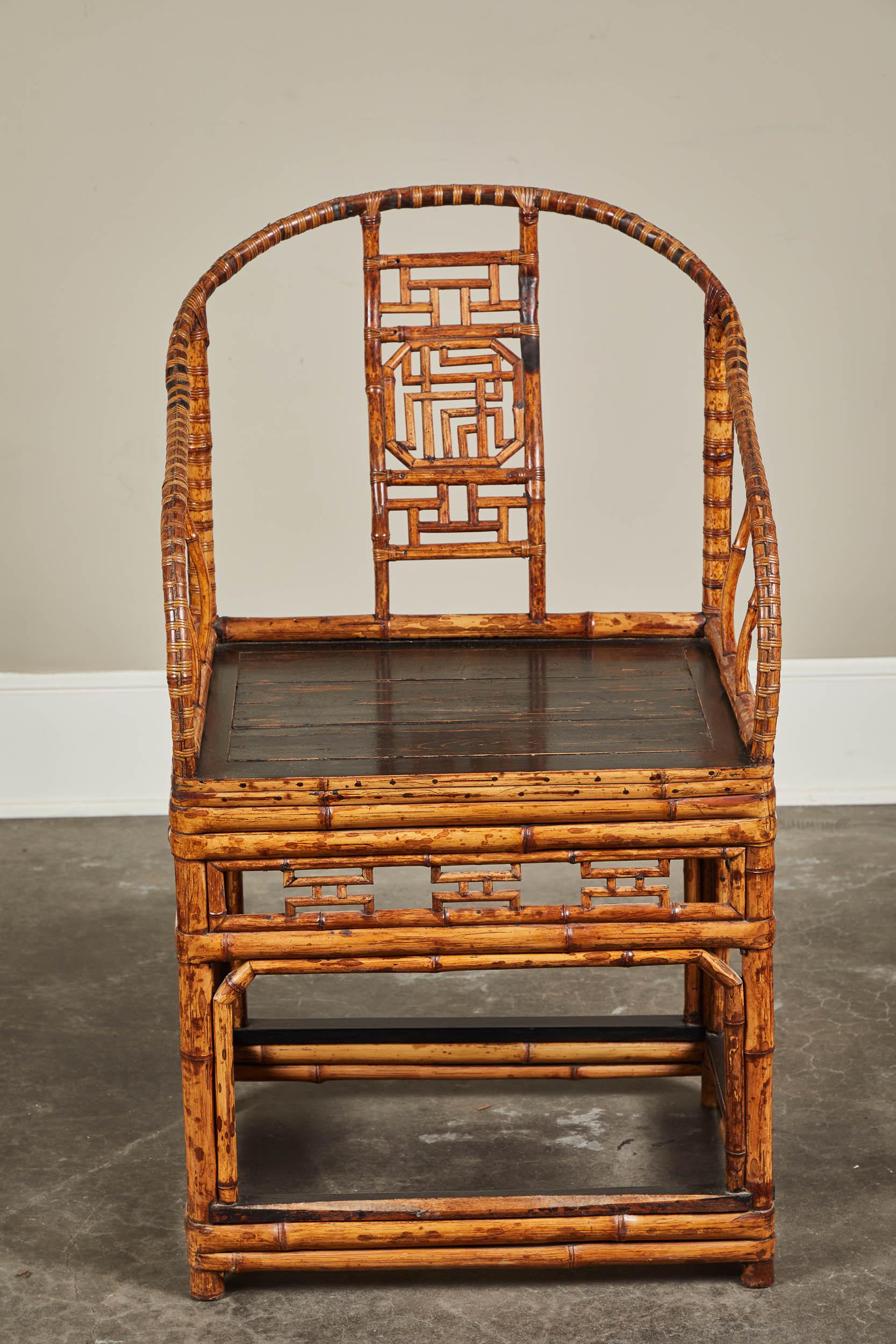 19th Century Chinese Bamboo Horseshoe Armchair For Sale 5