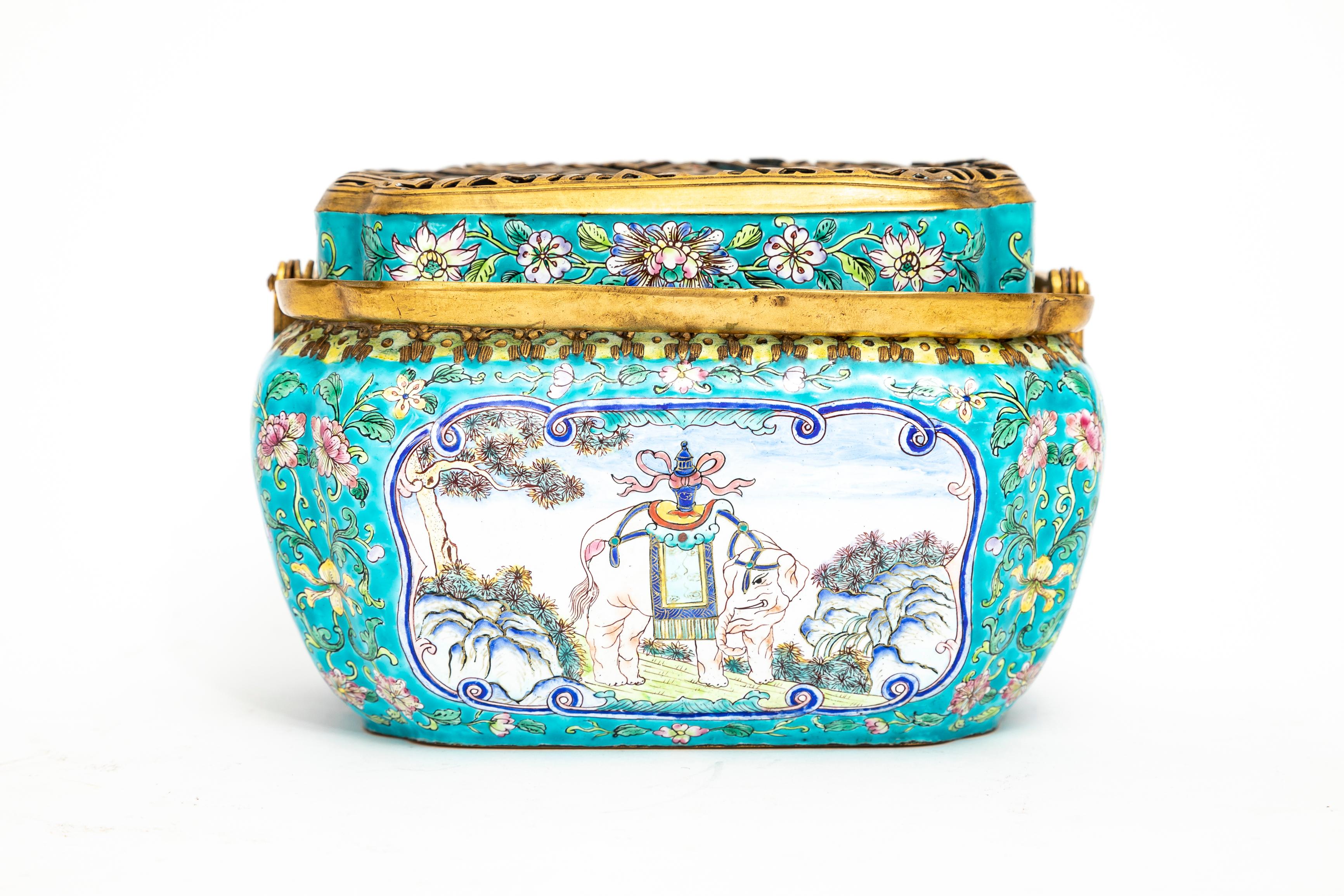 19th C. Chinese Canton Enamel Gilt Bronze Mounted Hand-Warmer w/ Double Handle In Good Condition For Sale In New York, NY