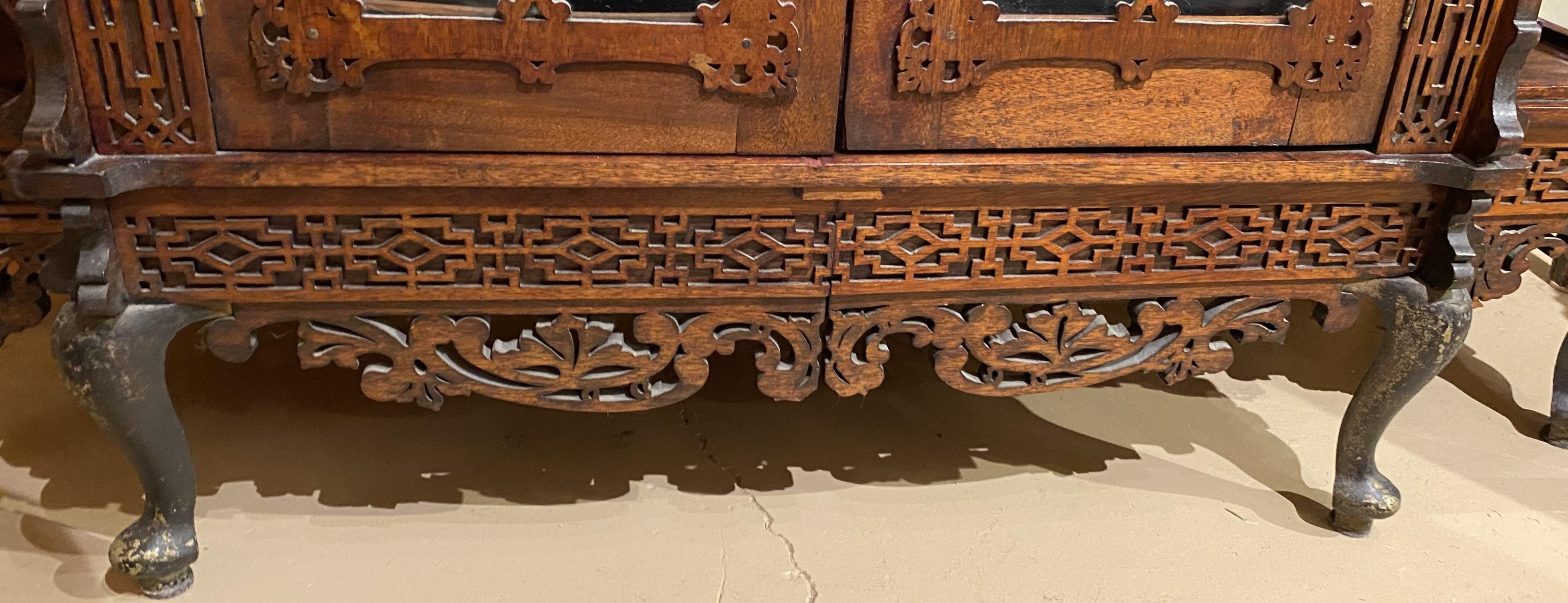 19th c Chinese Chippendale Style Mahogany Cabinet Étagère, Probably New Zealand For Sale 4