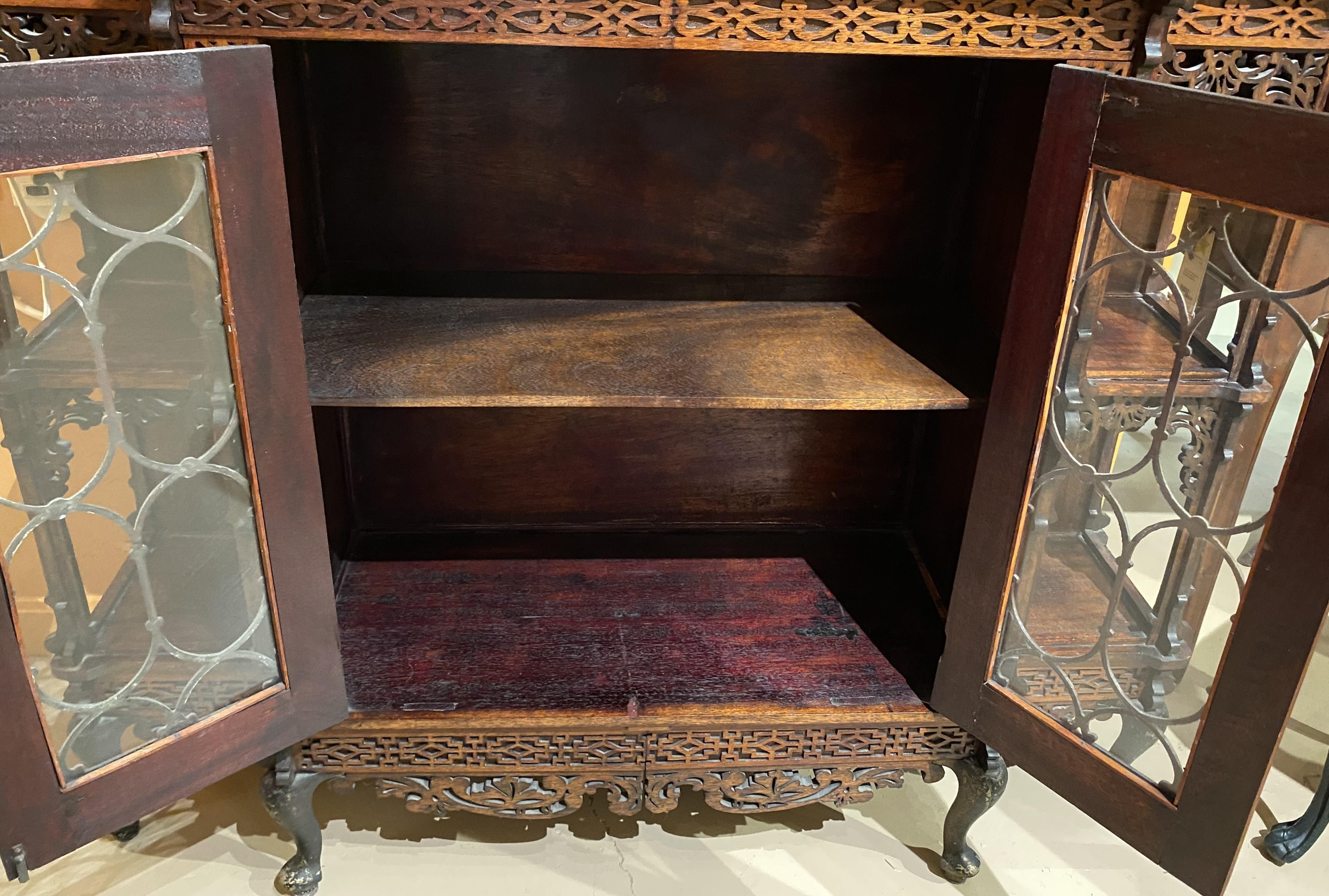 19th c Chinese Chippendale Style Mahogany Cabinet Étagère, Probably New Zealand For Sale 5