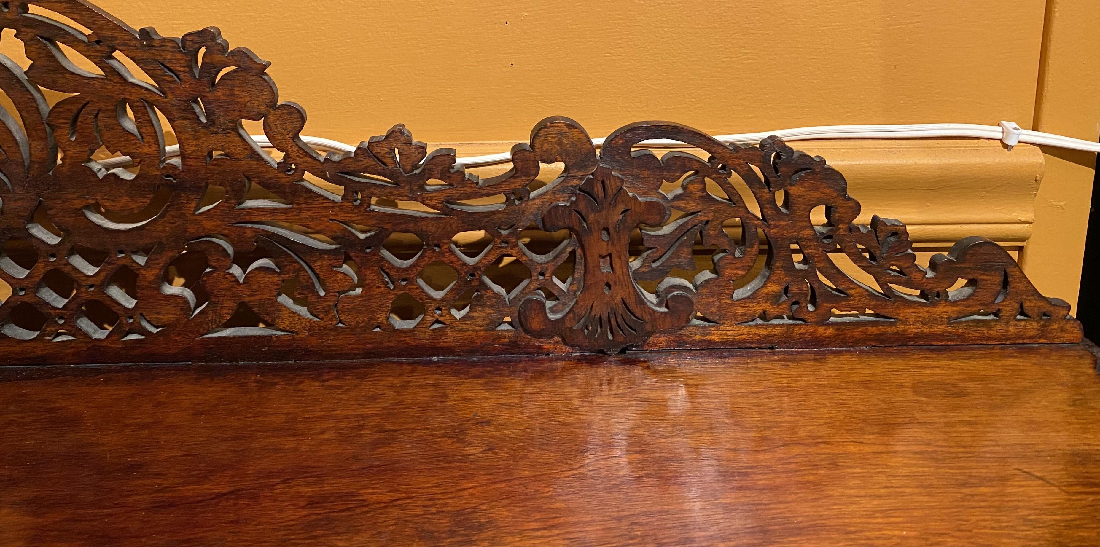 19th c Chinese Chippendale Style Mahogany Cabinet Étagère, Probably New Zealand For Sale 1