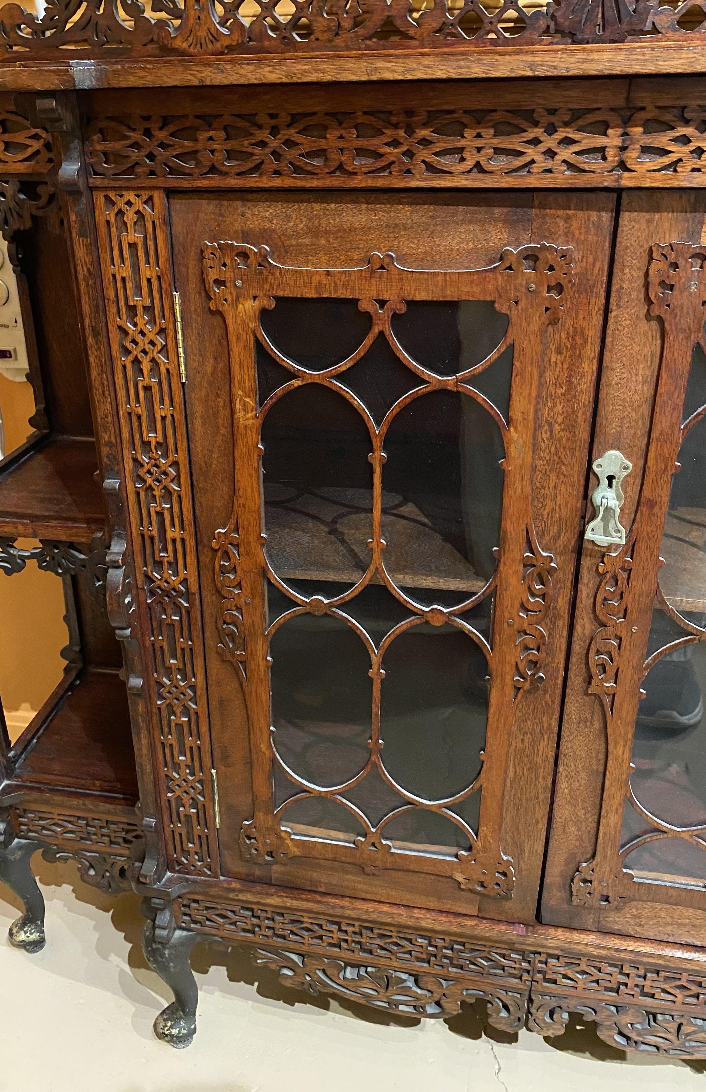 19th c Chinese Chippendale Style Mahogany Cabinet Étagère, Probably New Zealand For Sale 2