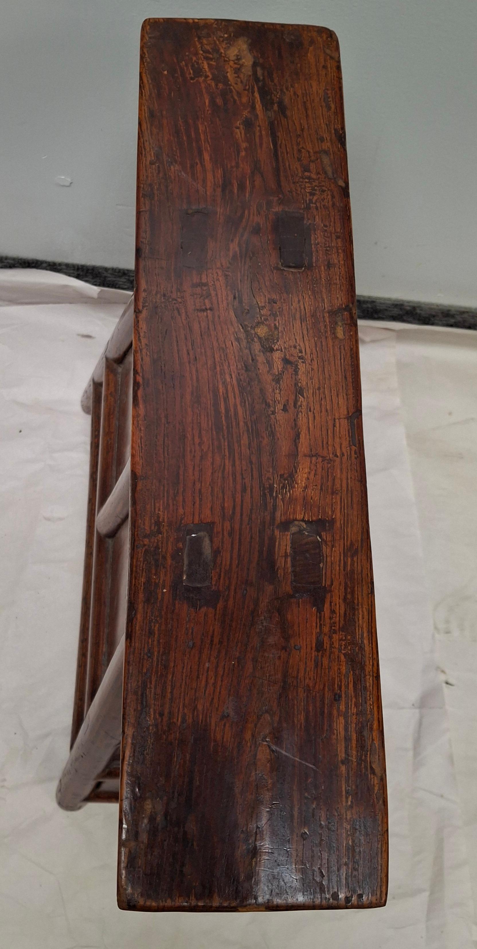 Chinesischer Barbierhocker/Bank im Qing-Stil aus dem 19. (19. Jahrhundert) im Angebot