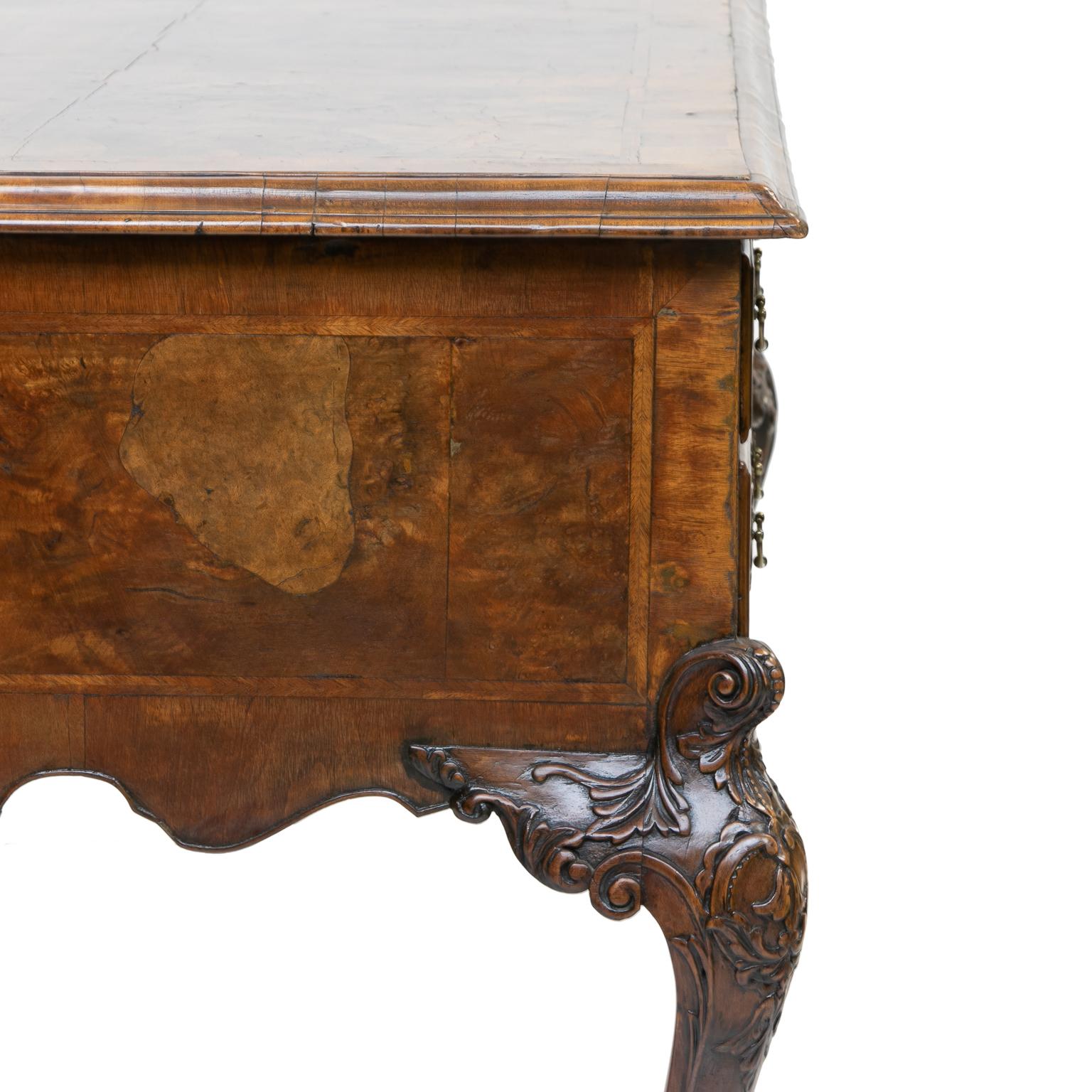 19th Century Chippendale Burl Walnut Partner's Writing Desk  For Sale 2