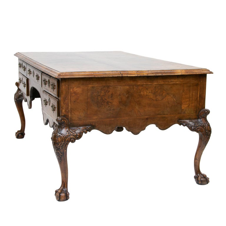 Veneer 19th Century Chippendale Burl Walnut Partner's Writing Desk  For Sale