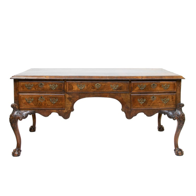 19th Century Chippendale Burl Walnut Partner's Writing Desk  For Sale 1