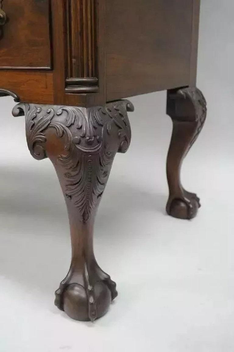 Mogano Cassettiera alta in stile Chippendale del XIX secolo, in mogano, con Ball e Claw in vendita
