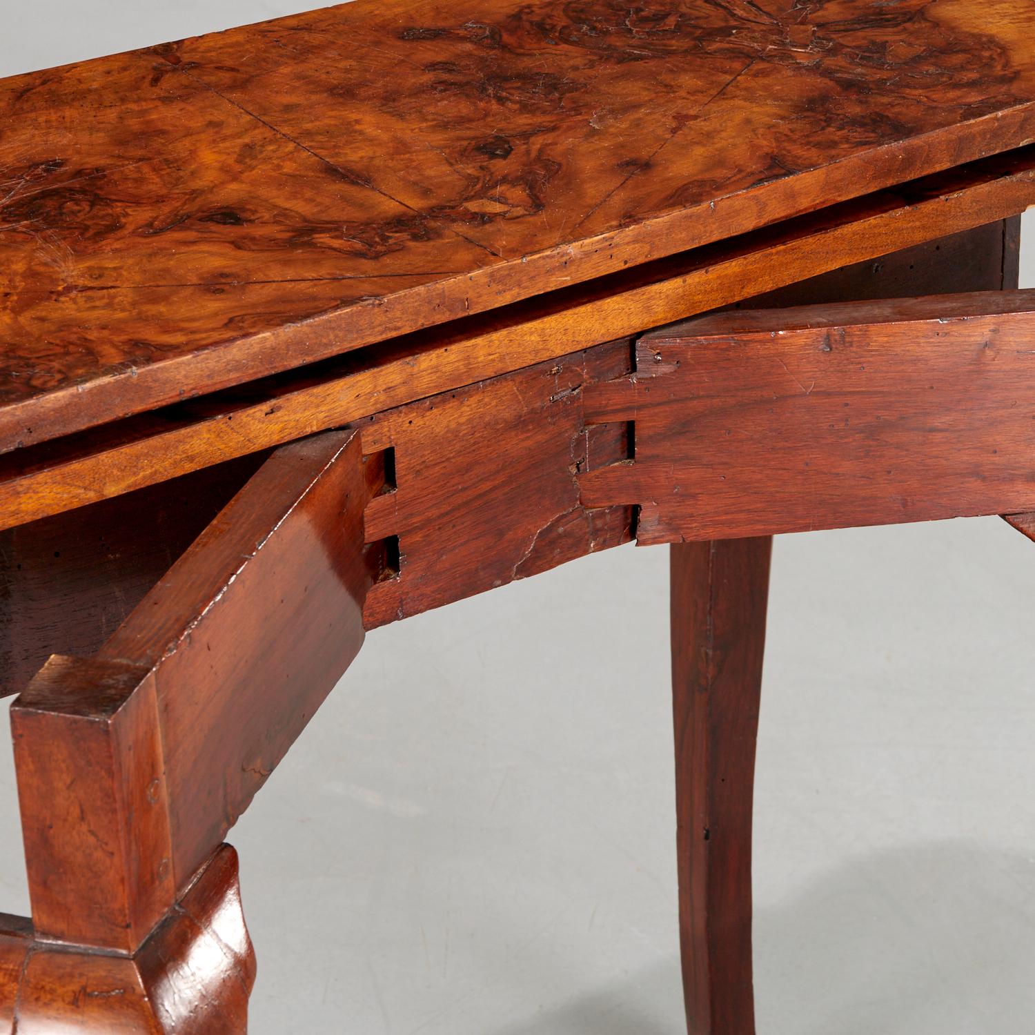 19th C. Circassian Walnut Games Table with Bookmatched Burl Wood Top For Sale 2