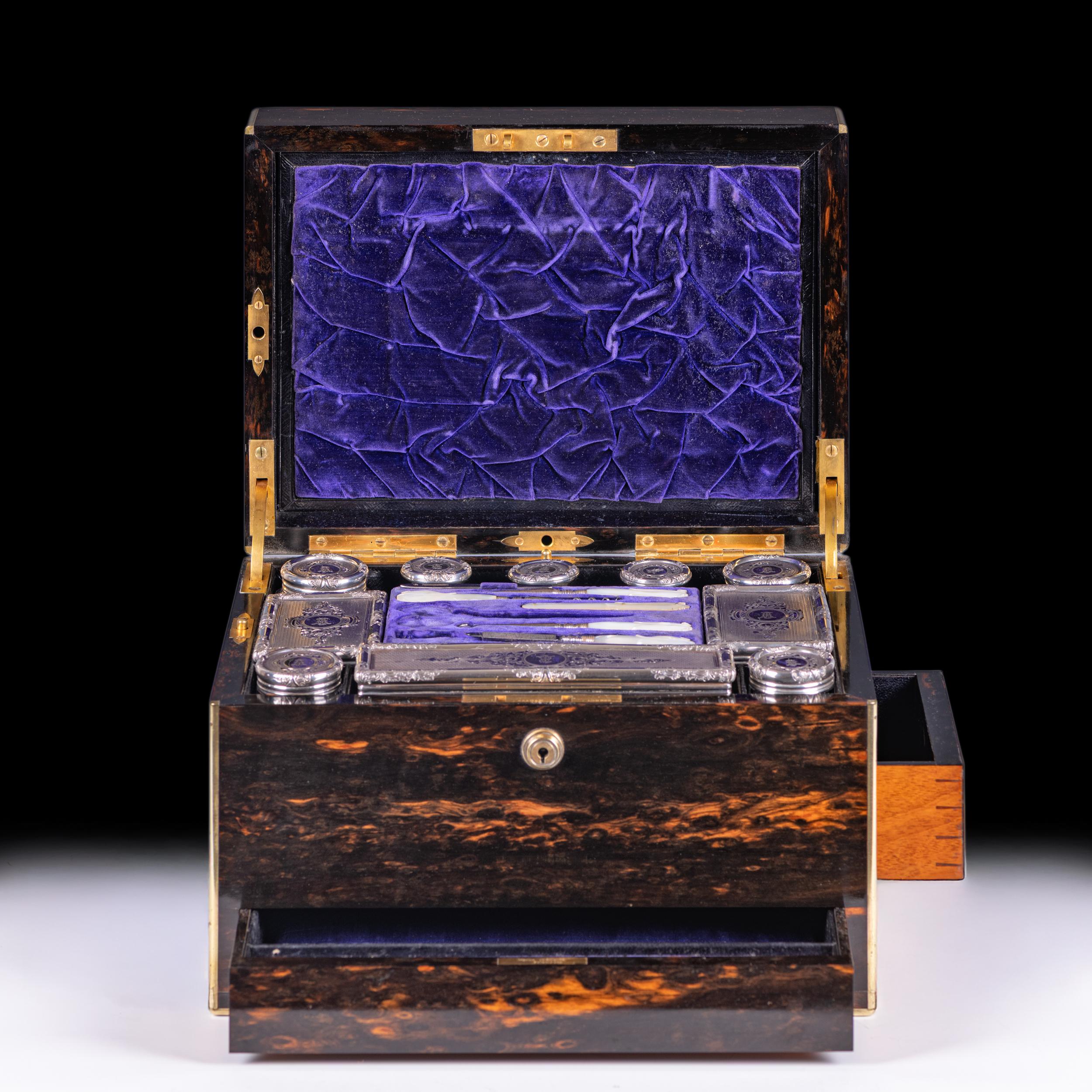 19th C. Coromandel & Silver-Mounted Vanity Case Retailed By Mayer & Co Liverpool In Excellent Condition For Sale In Dublin, IE